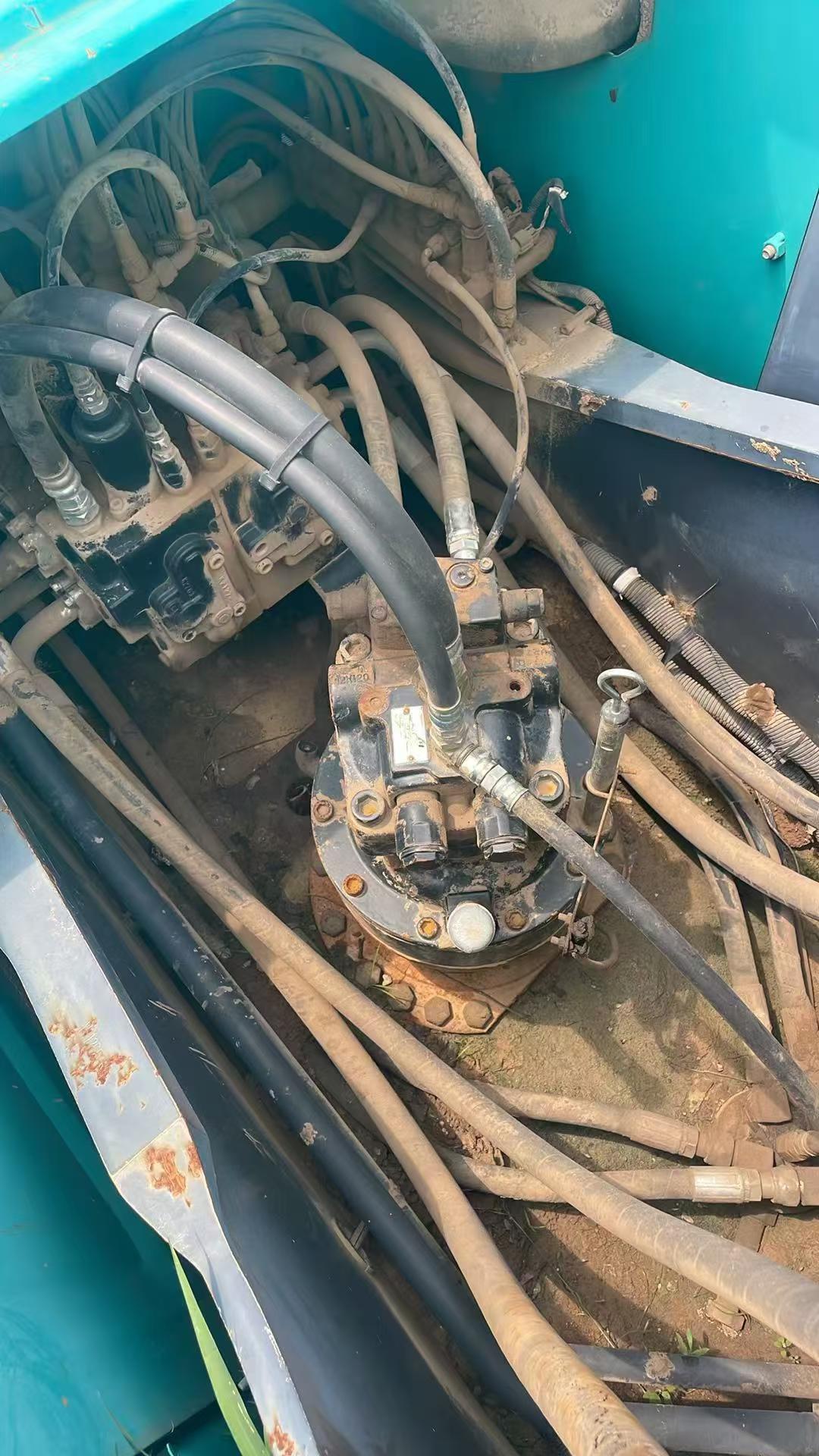 Buy Kobelco SK210 Used Excavator / 5