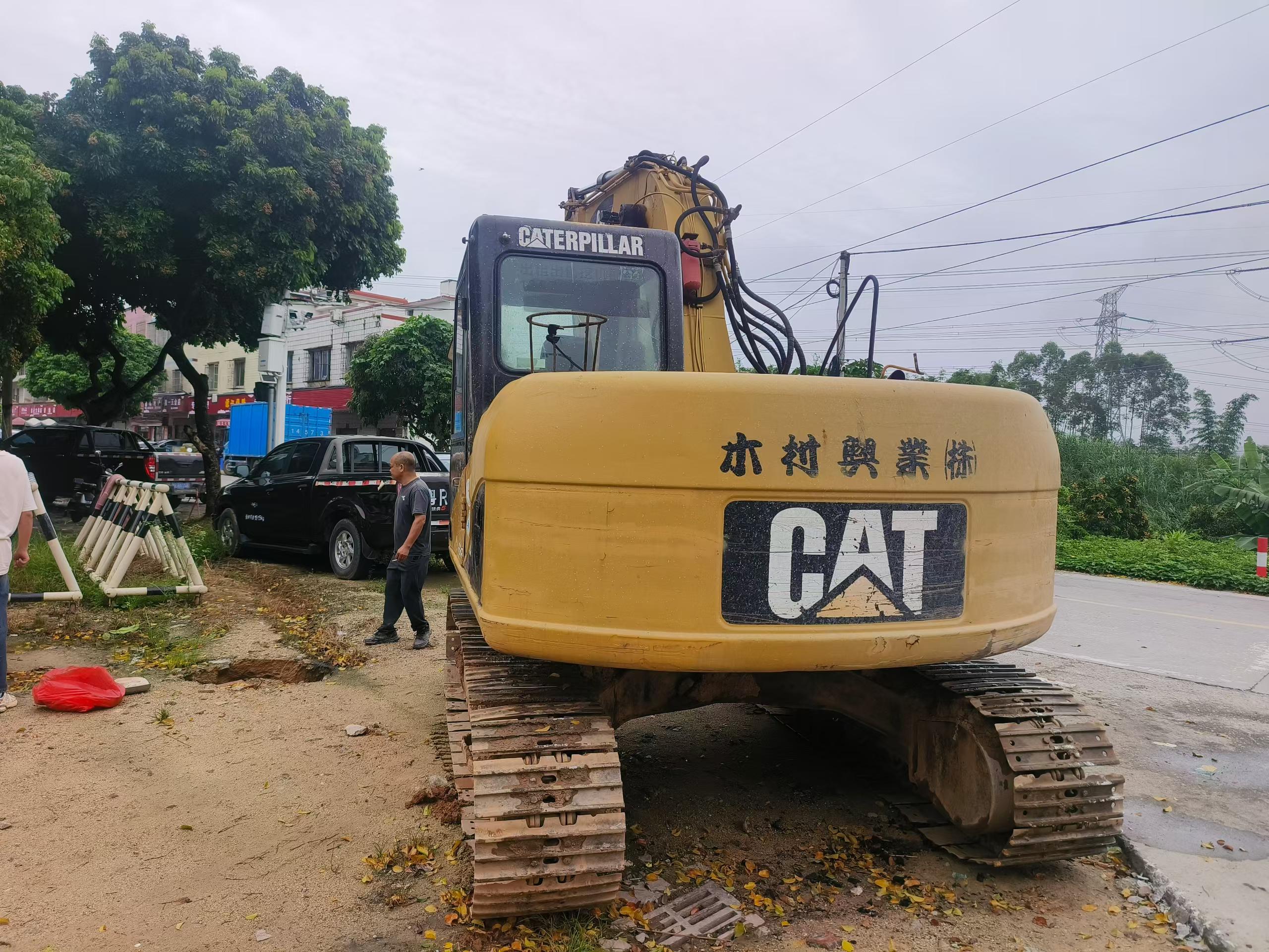 Buy Caterpillar 311C Used Excavator / 3