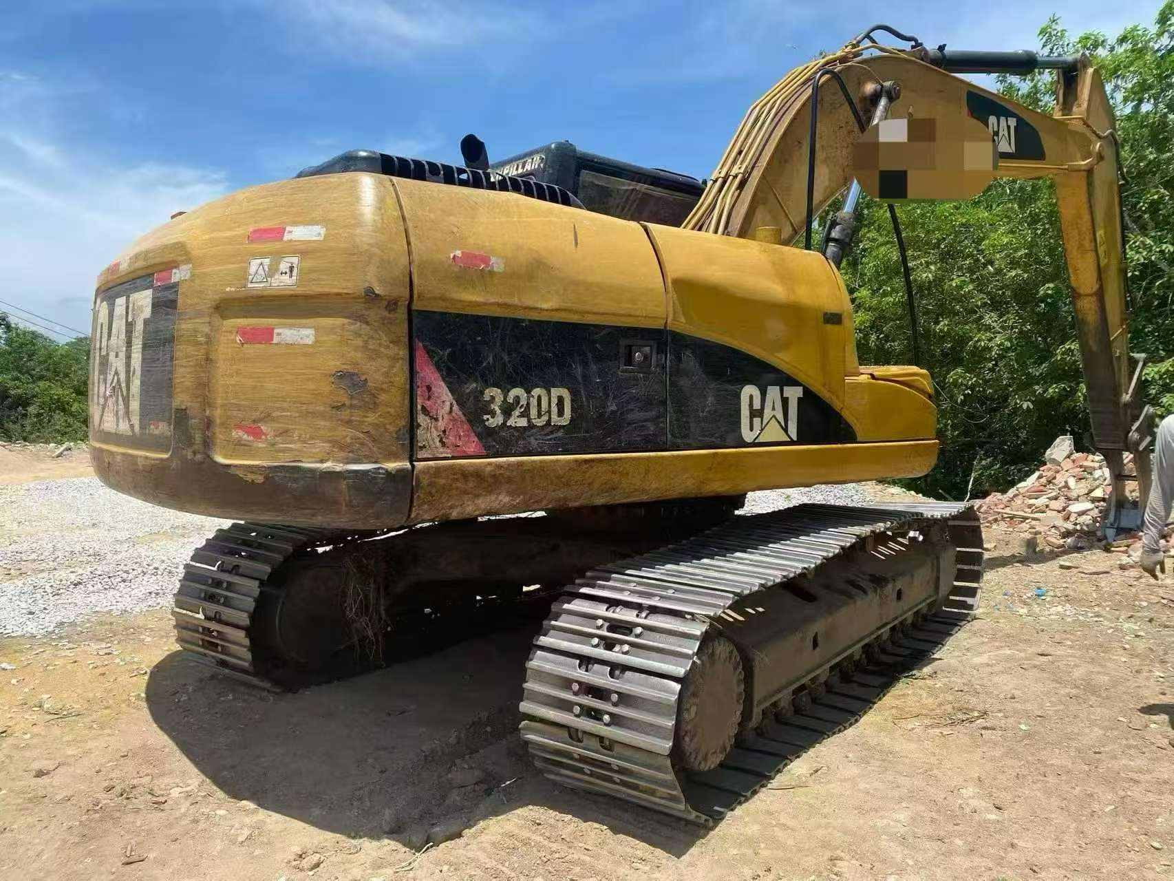 Buy Caterpillar 320D Used Excavator / 2