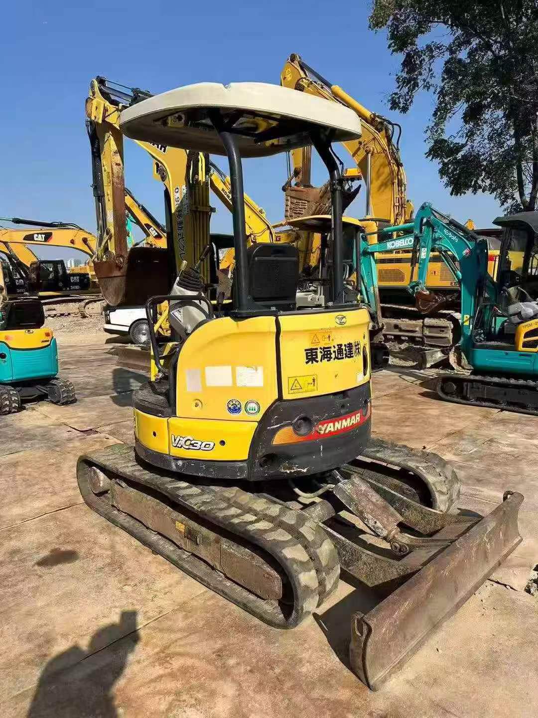 Buy Yanmar vio30 Used Excavator / 2