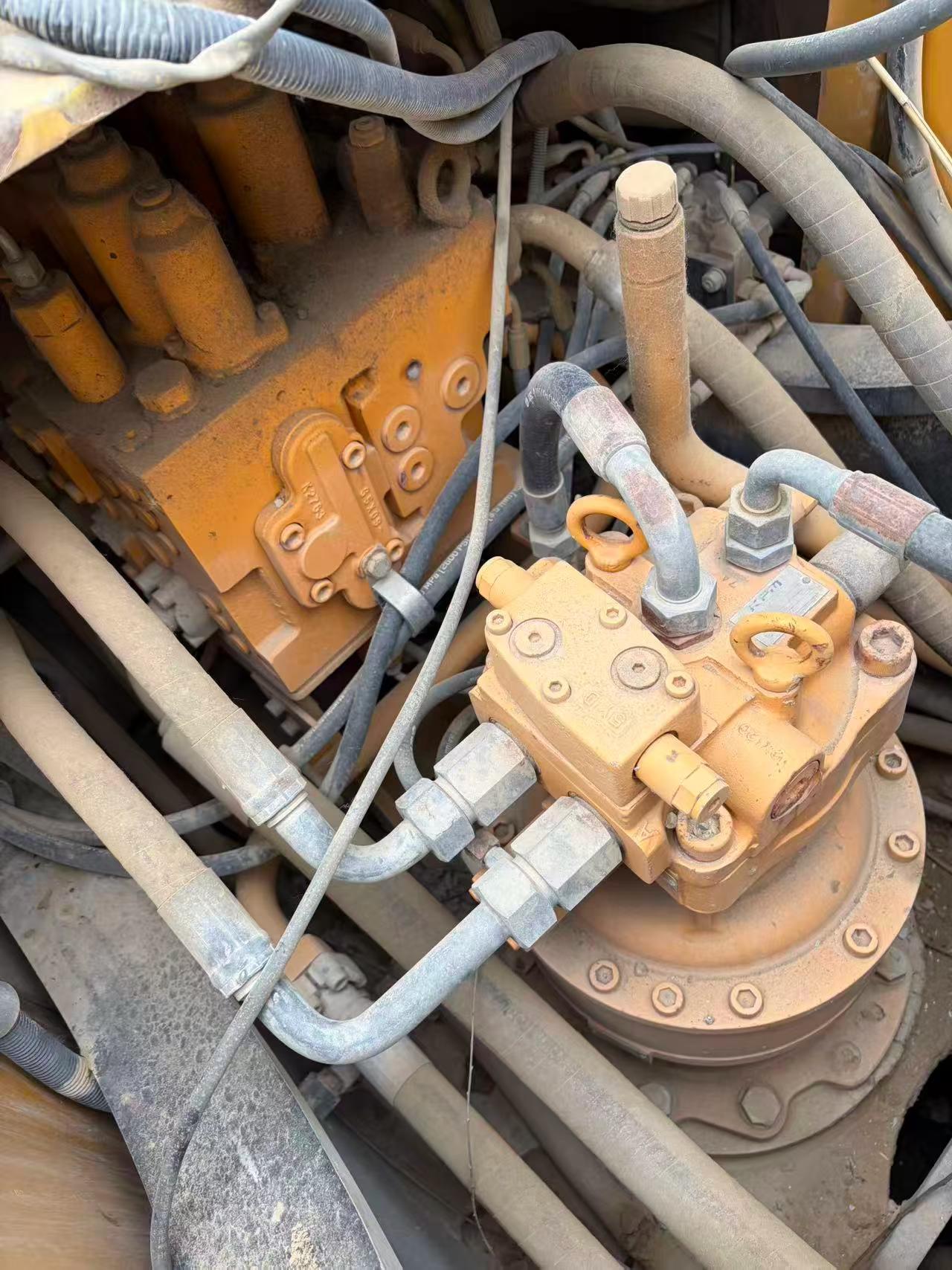 Buy Sany SY215C Used Excavator / 2