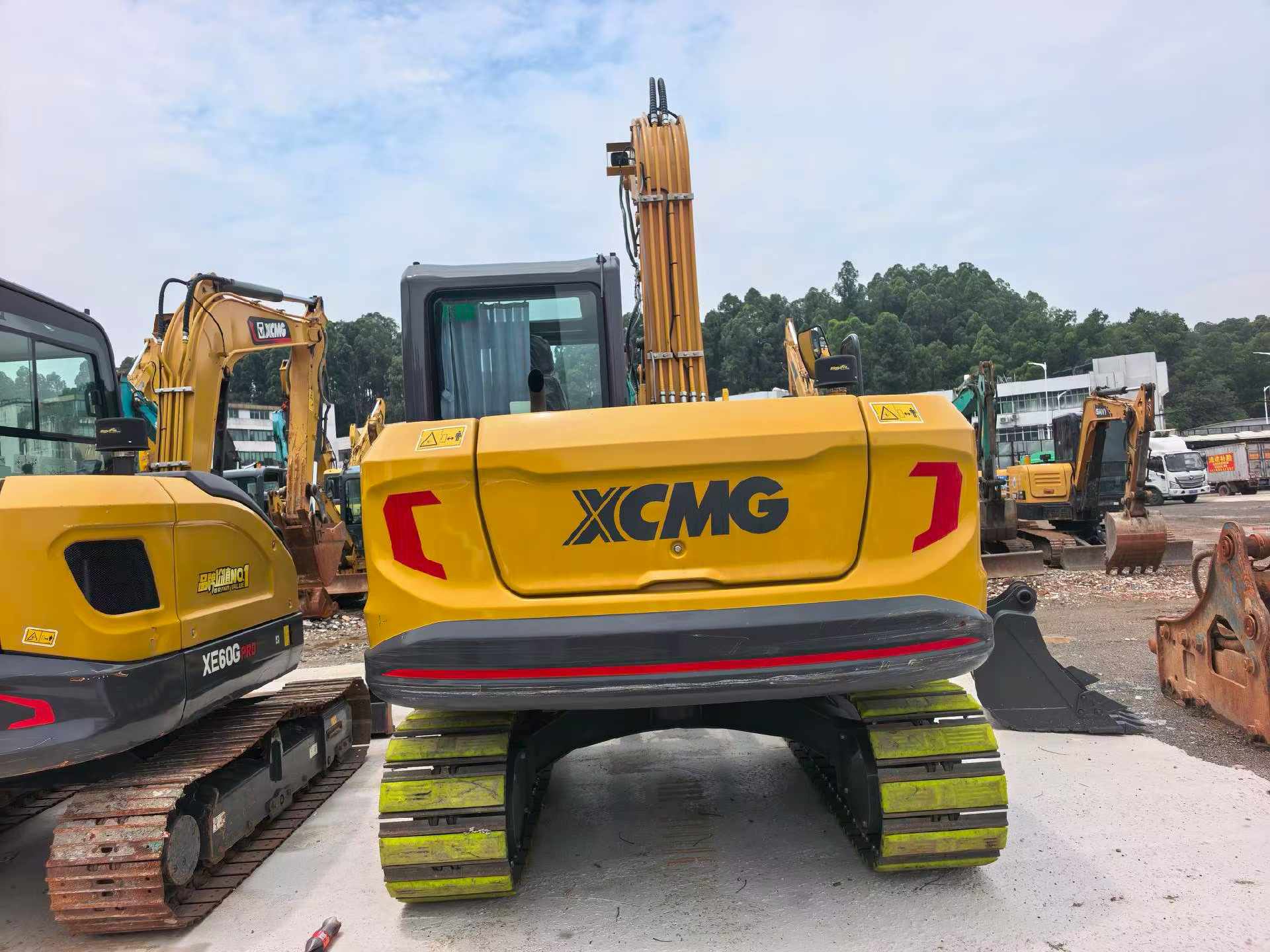 Buy XCMG XE75G Used Excavator / 2