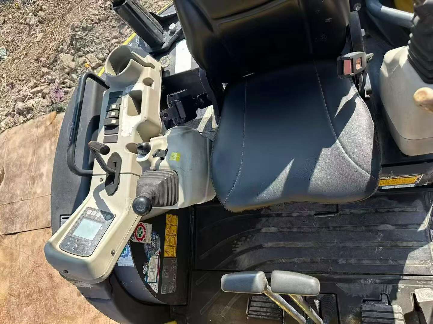 Buy Yanmar vio30 Used Excavator / 7