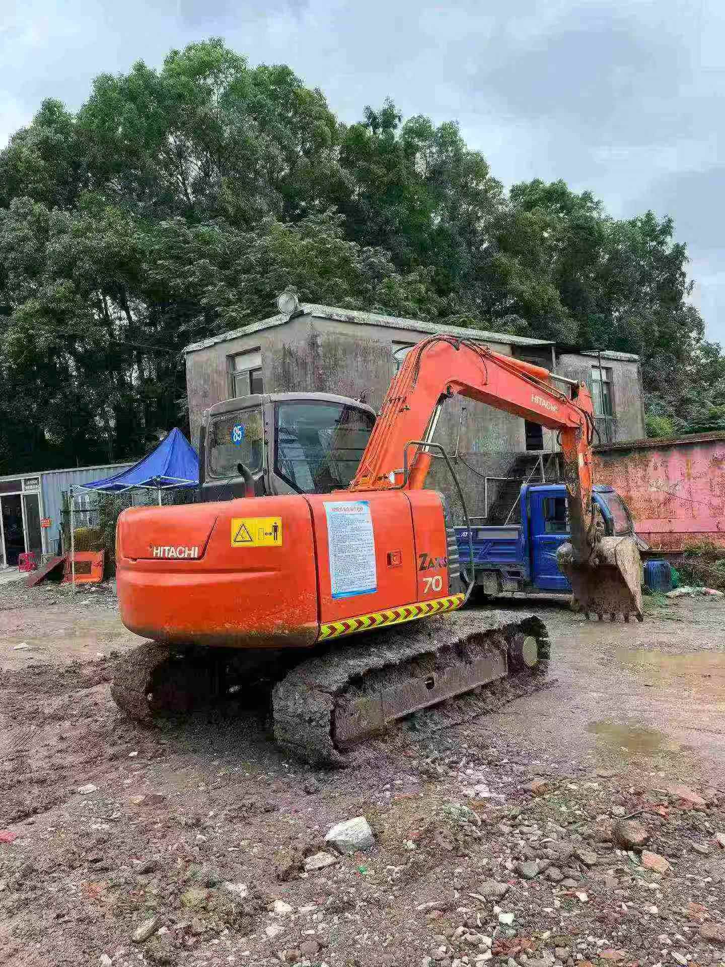 Buy Hitachi EX70 Used Excavator / 4