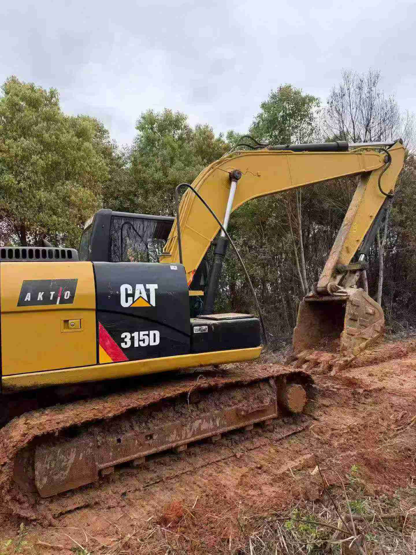 Buy Caterpillar 312D Used Excavator / 2