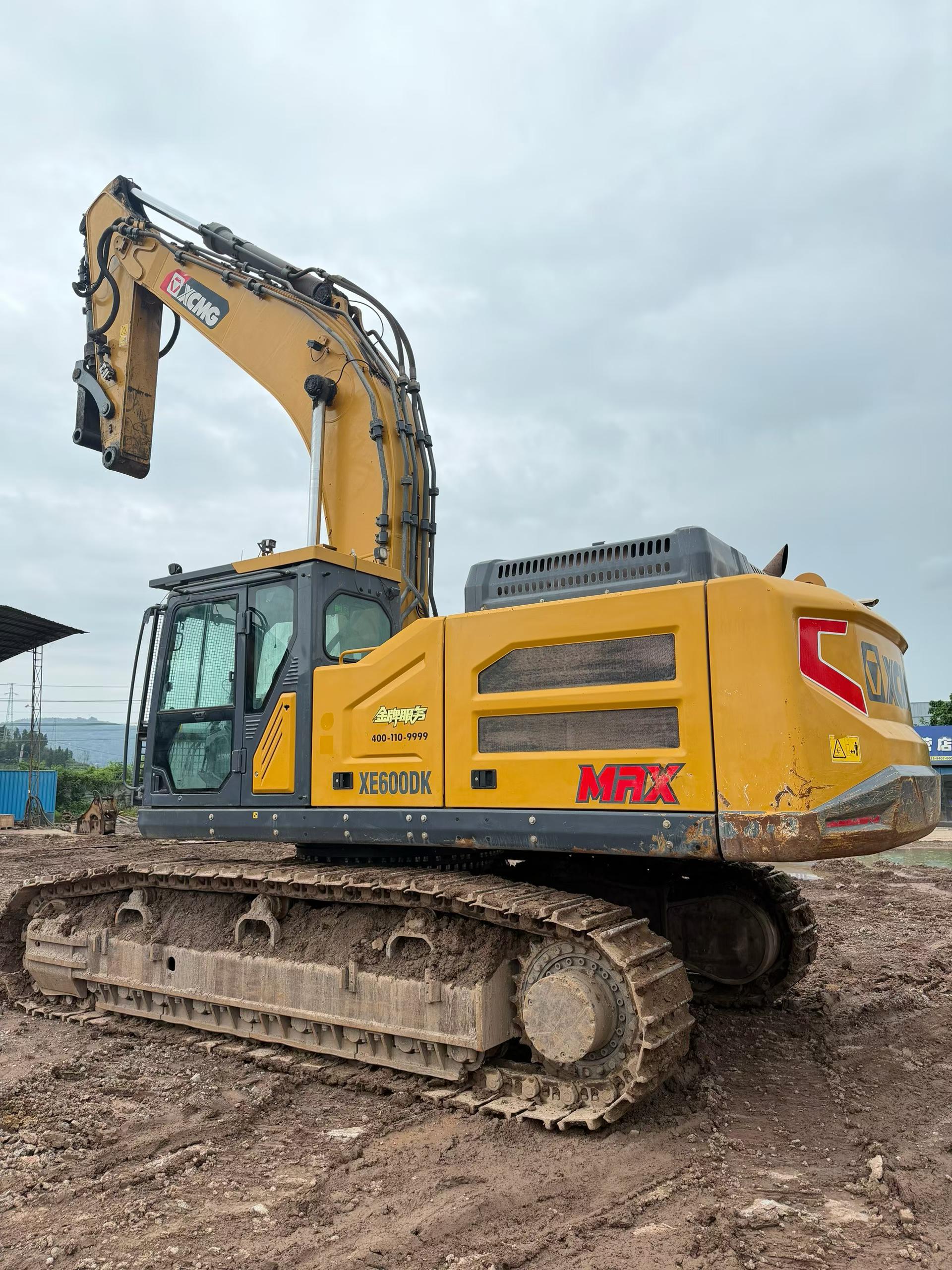 Buy XCMG LW600E Used Loader / 3