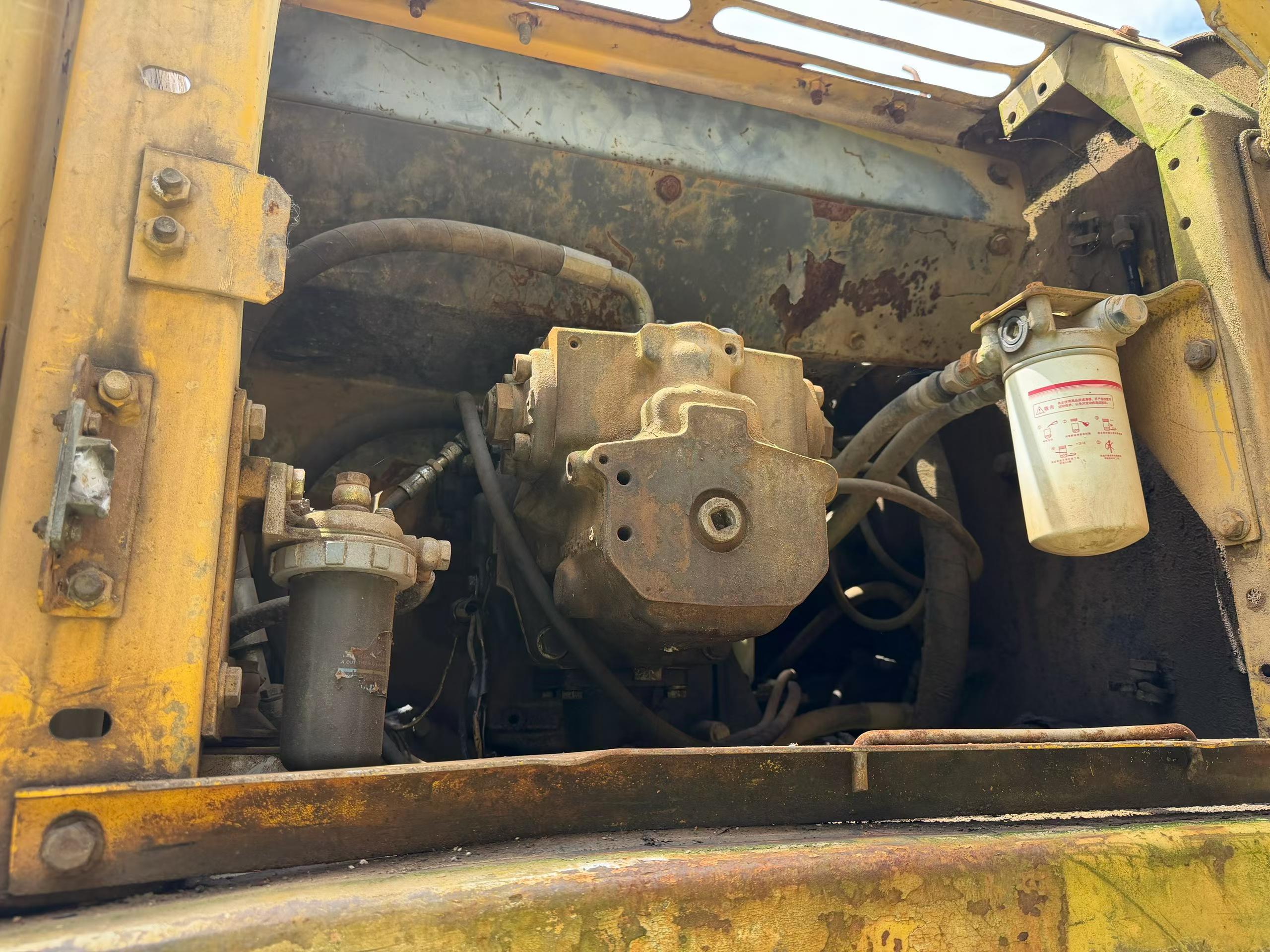 Buy Komatsu PC200-7 Used Excavator / 3