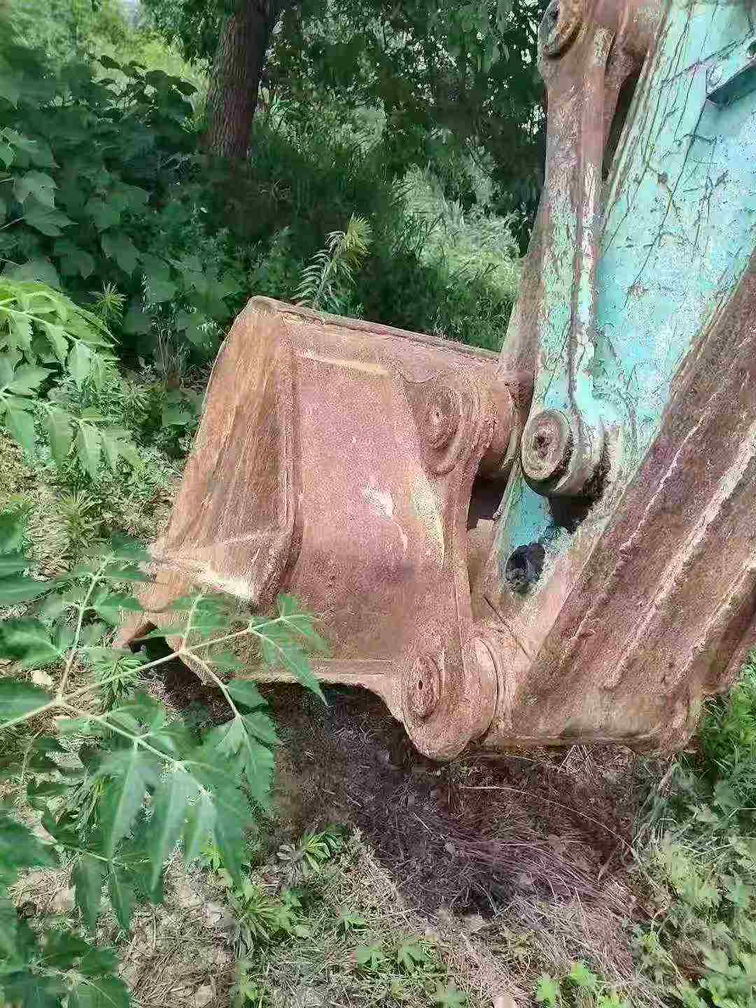 Buy Kobelco SK200 Used Excavator / 7
