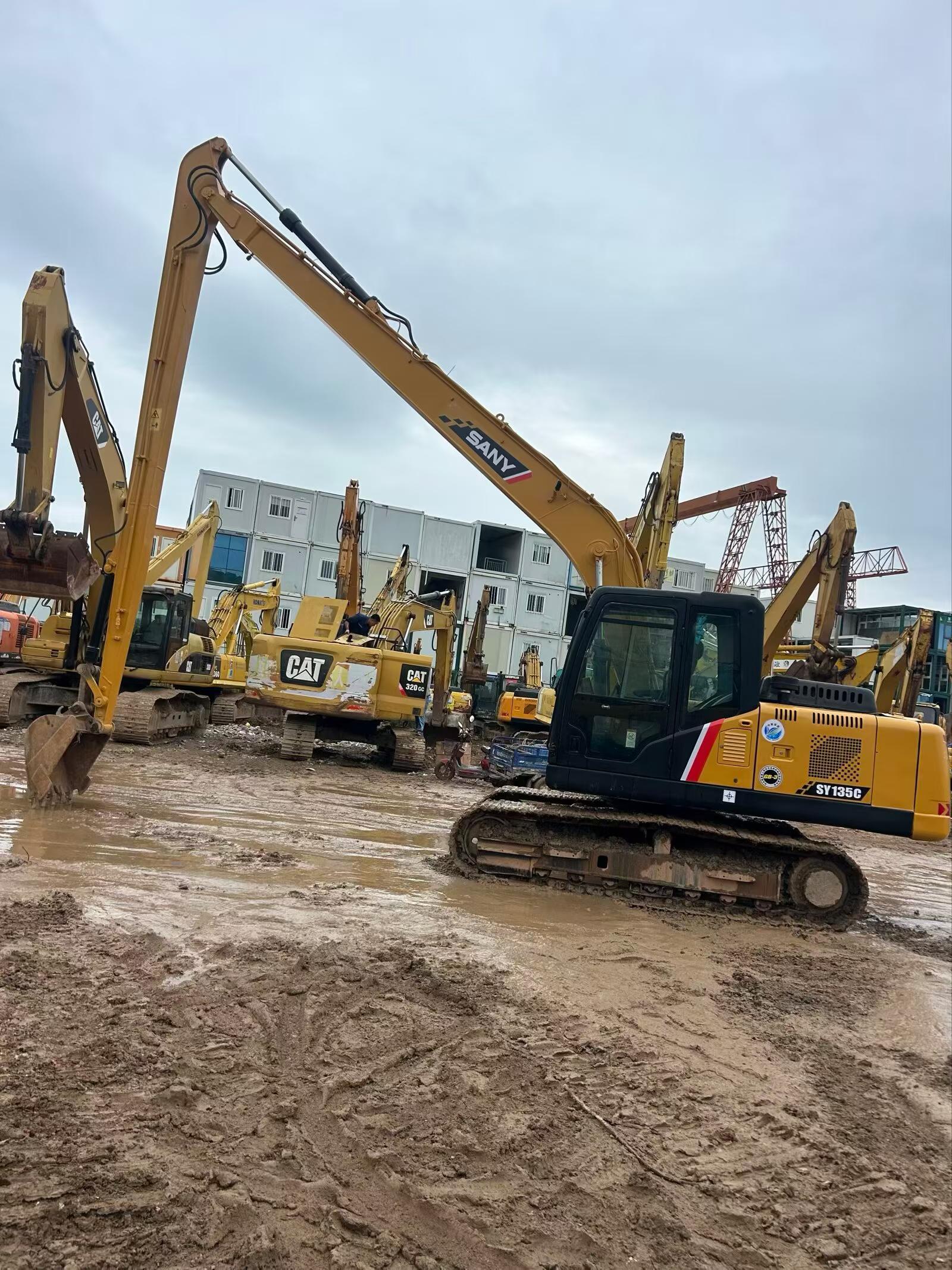Buy Sany SY135 Used Excavator / 2