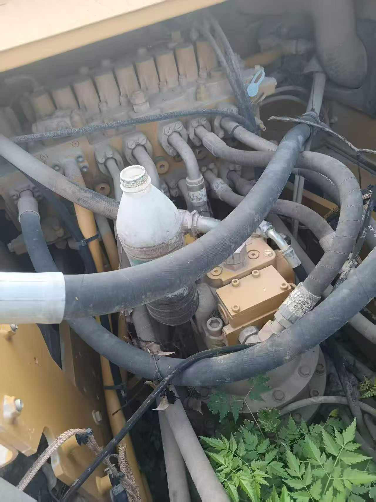 Buy Caterpillar 320A Used Excavator / 2