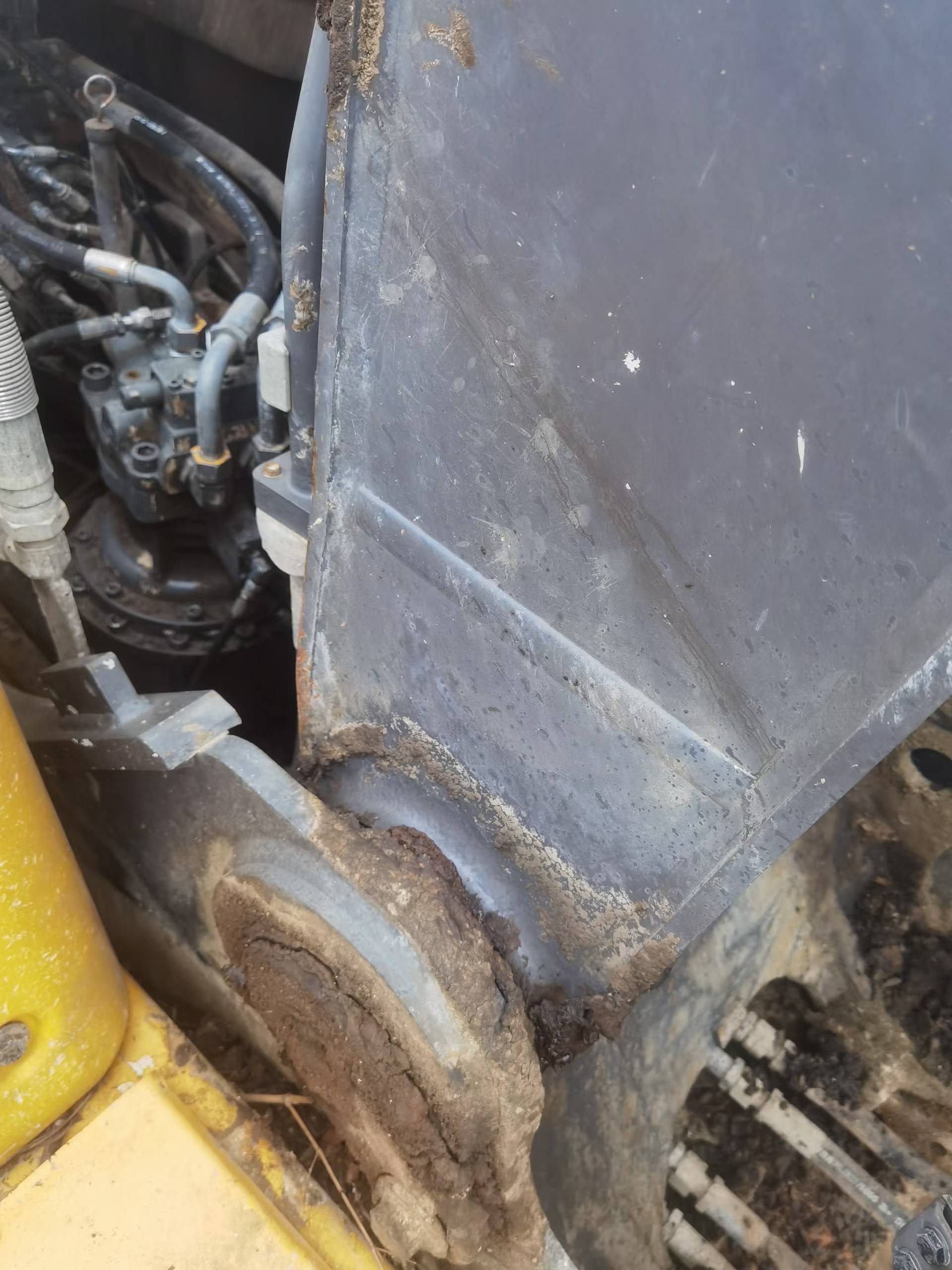 Buy Volvo EC200 Used Excavator / 9