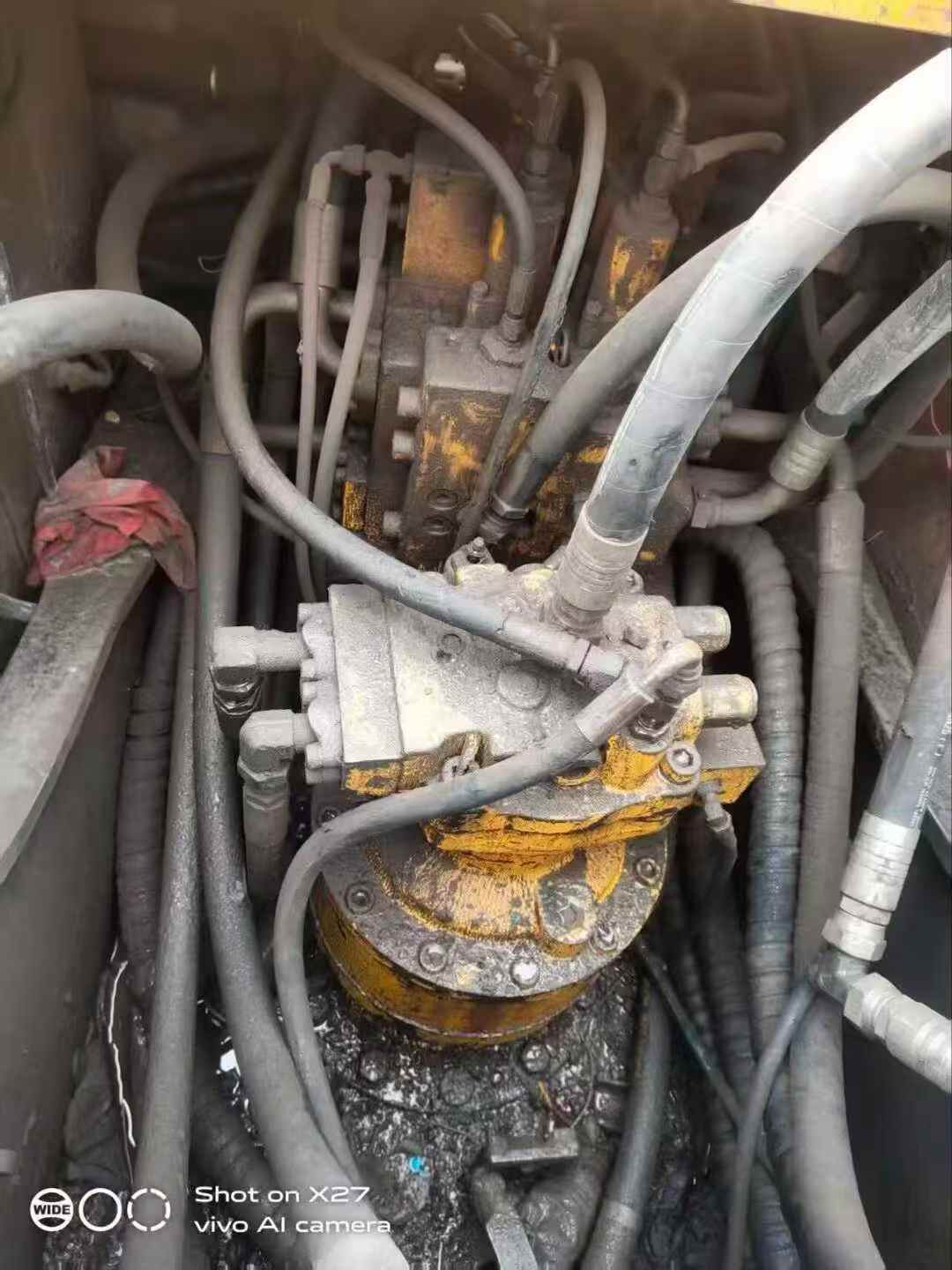 Buy Hyundai R225-7 Used Excavator / 4