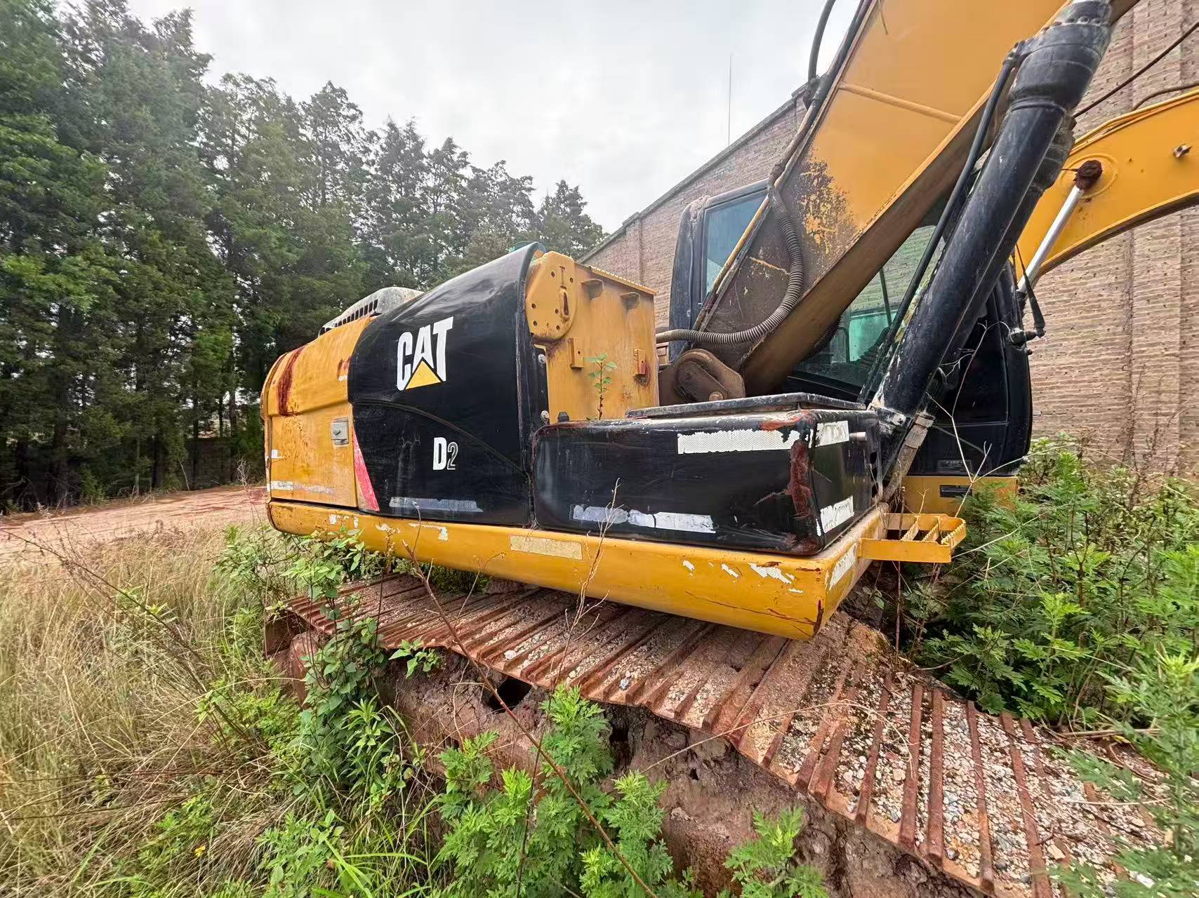 Buy Caterpillar 320D Used Excavator / 2