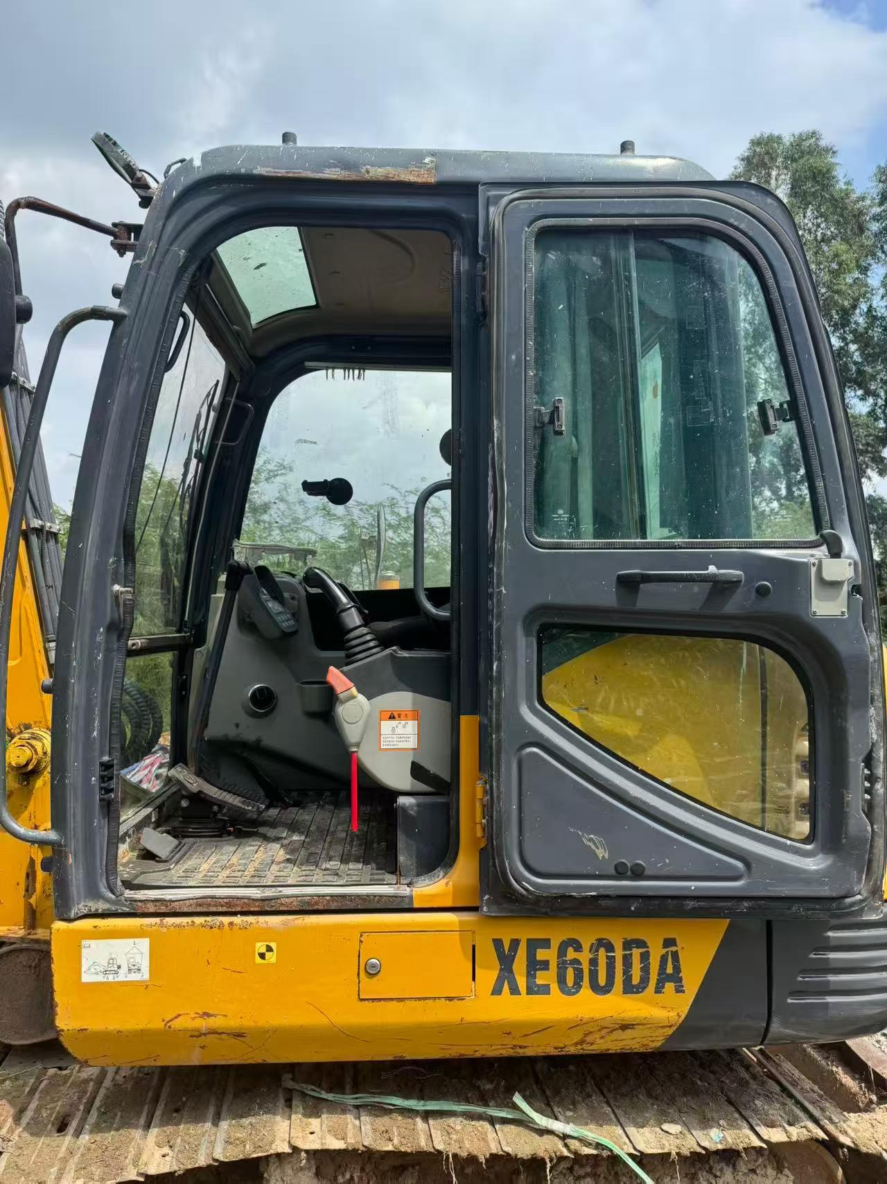 Buy XCMG XE60 Used Excavator / 3