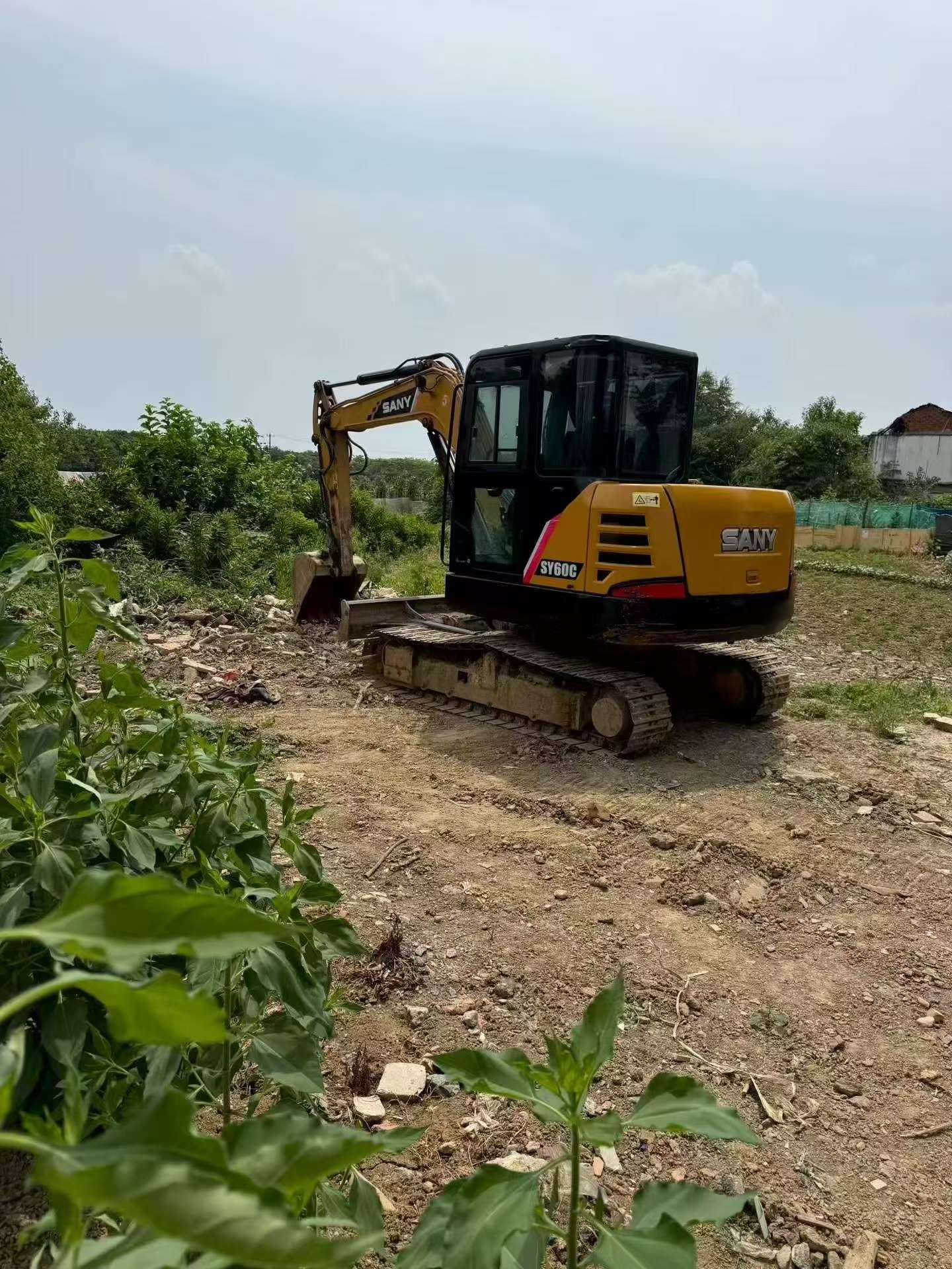 Buy Sany SY60C Used Excavator / 8
