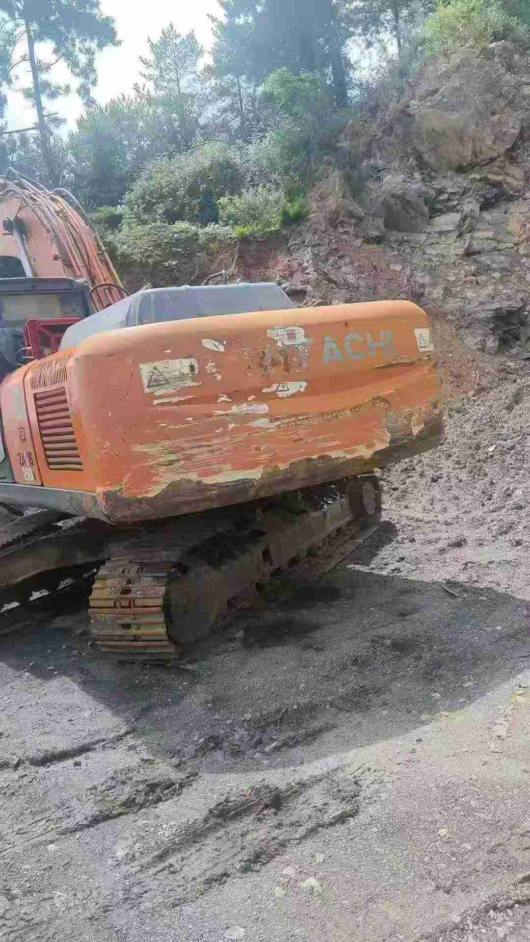 Buy Hitachi ZW250 Used Excavator / 2