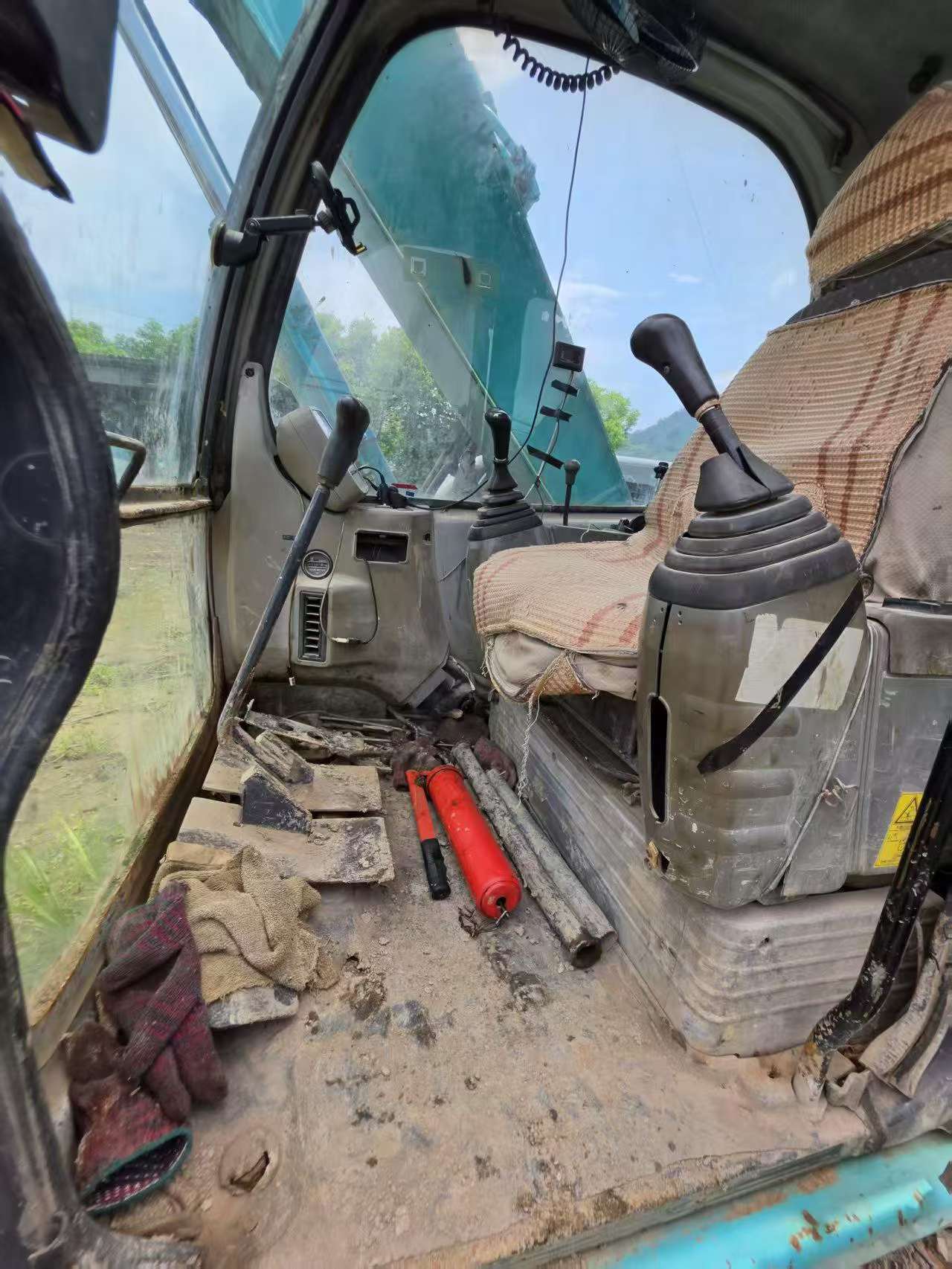 Buy Kobelco SK70 Used Excavator / 5
