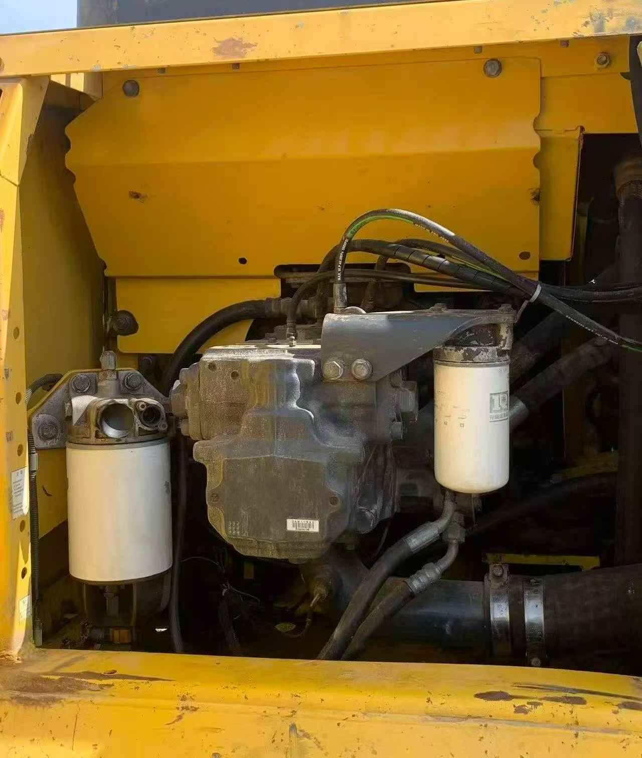 Buy Komatsu PC210LC-8 Used Excavator / 7