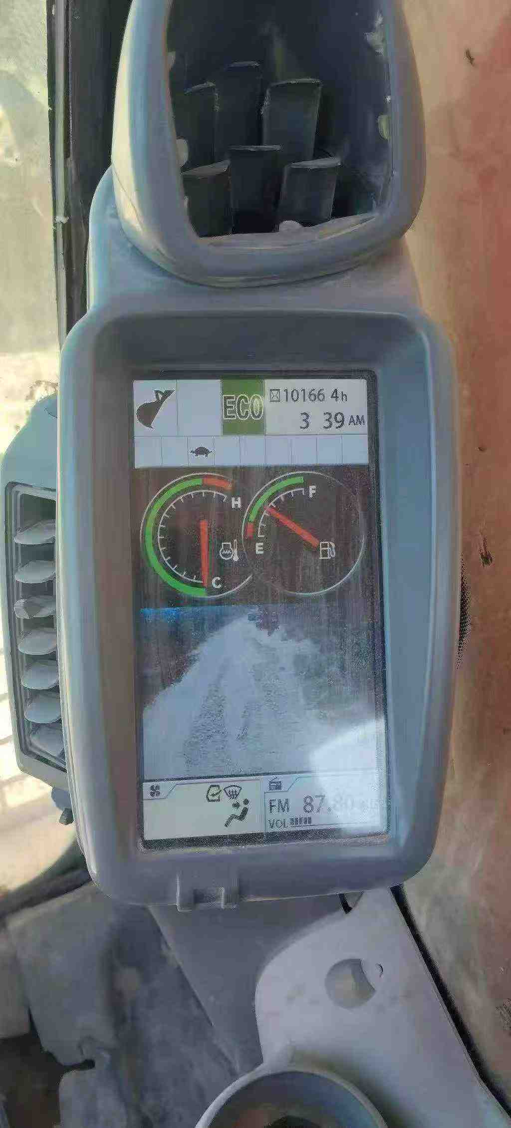 Buy Hitachi ZX170W-3 Used Excavator / 4