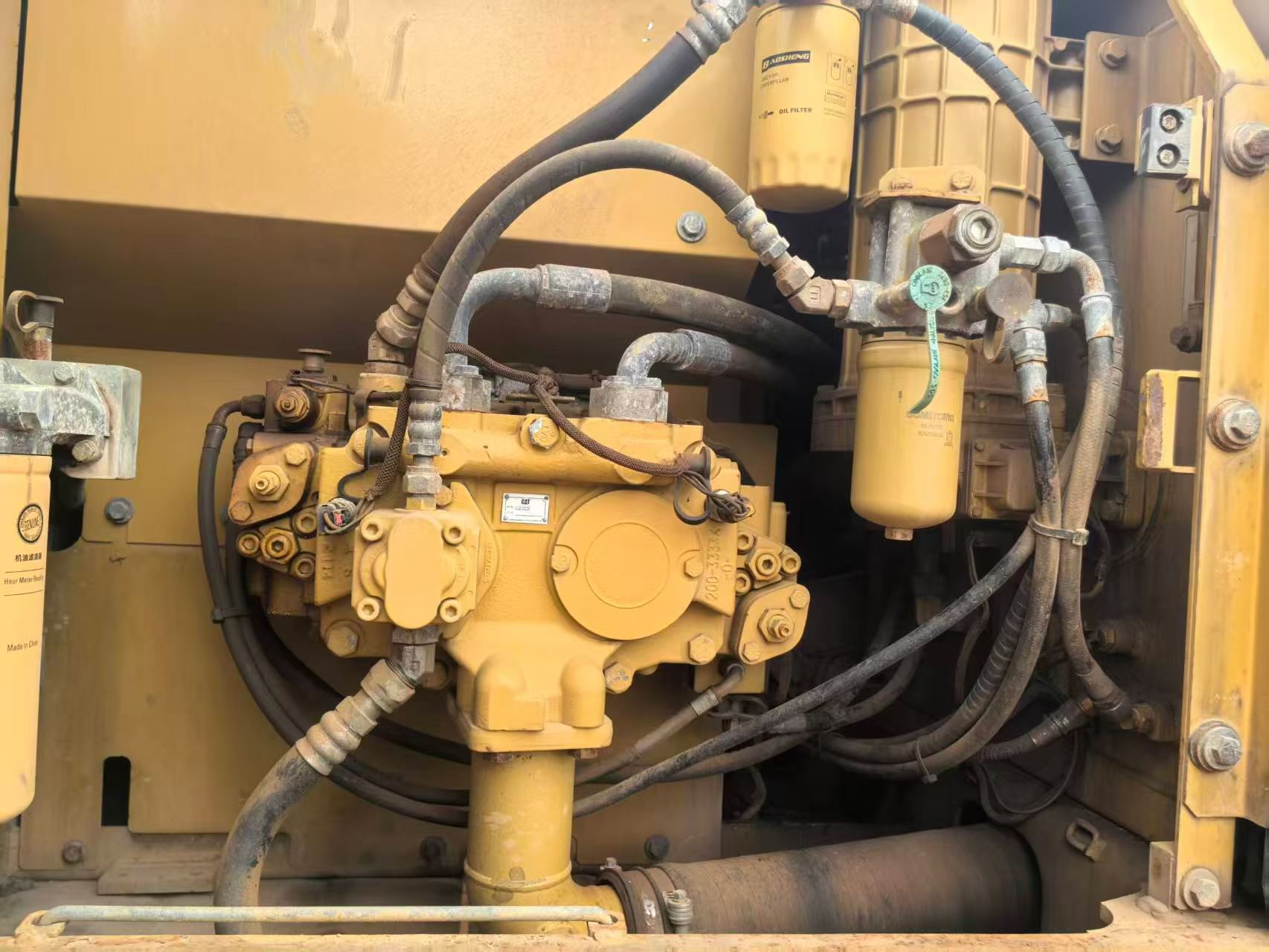 Buy Caterpillar 320D Used Excavator / 5
