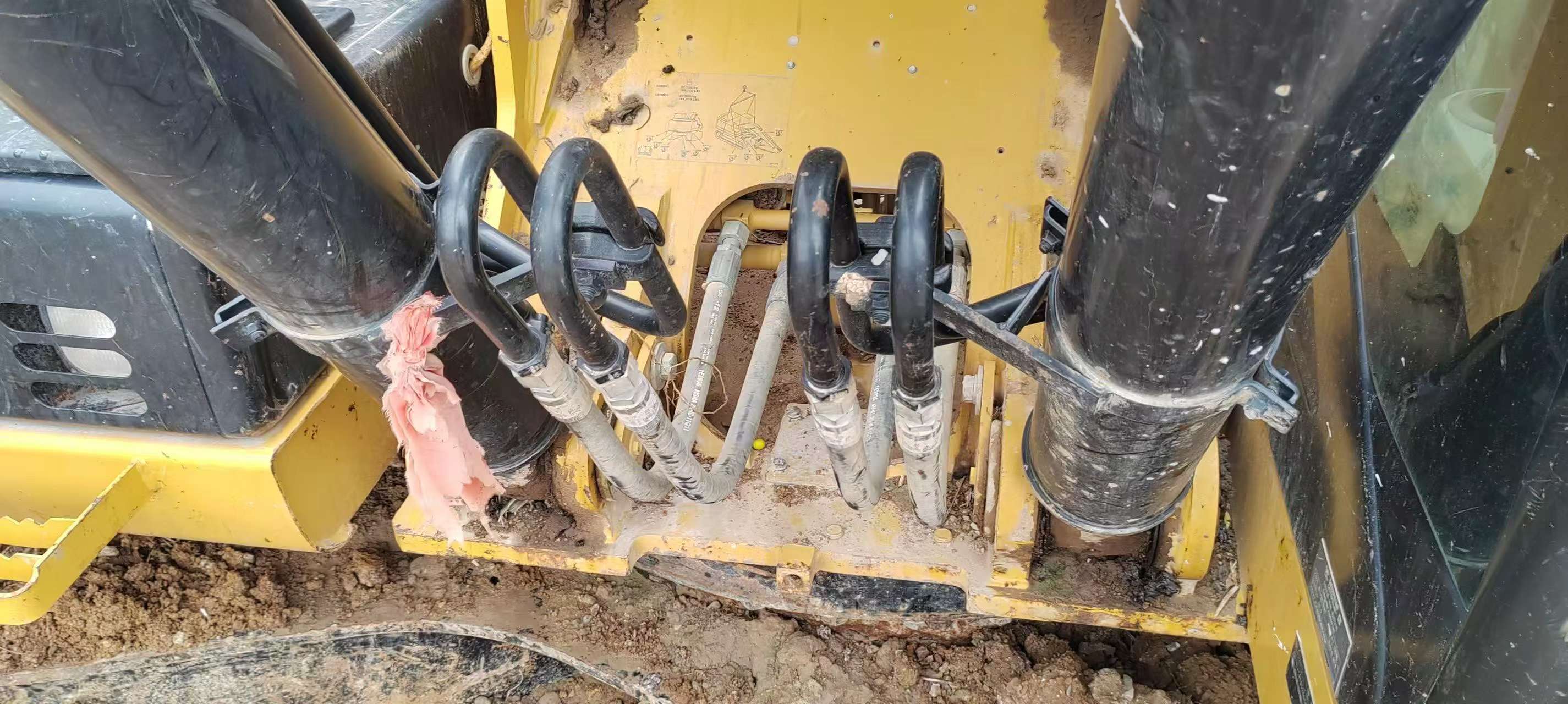 Buy Caterpillar 326DL Used Excavator / 7