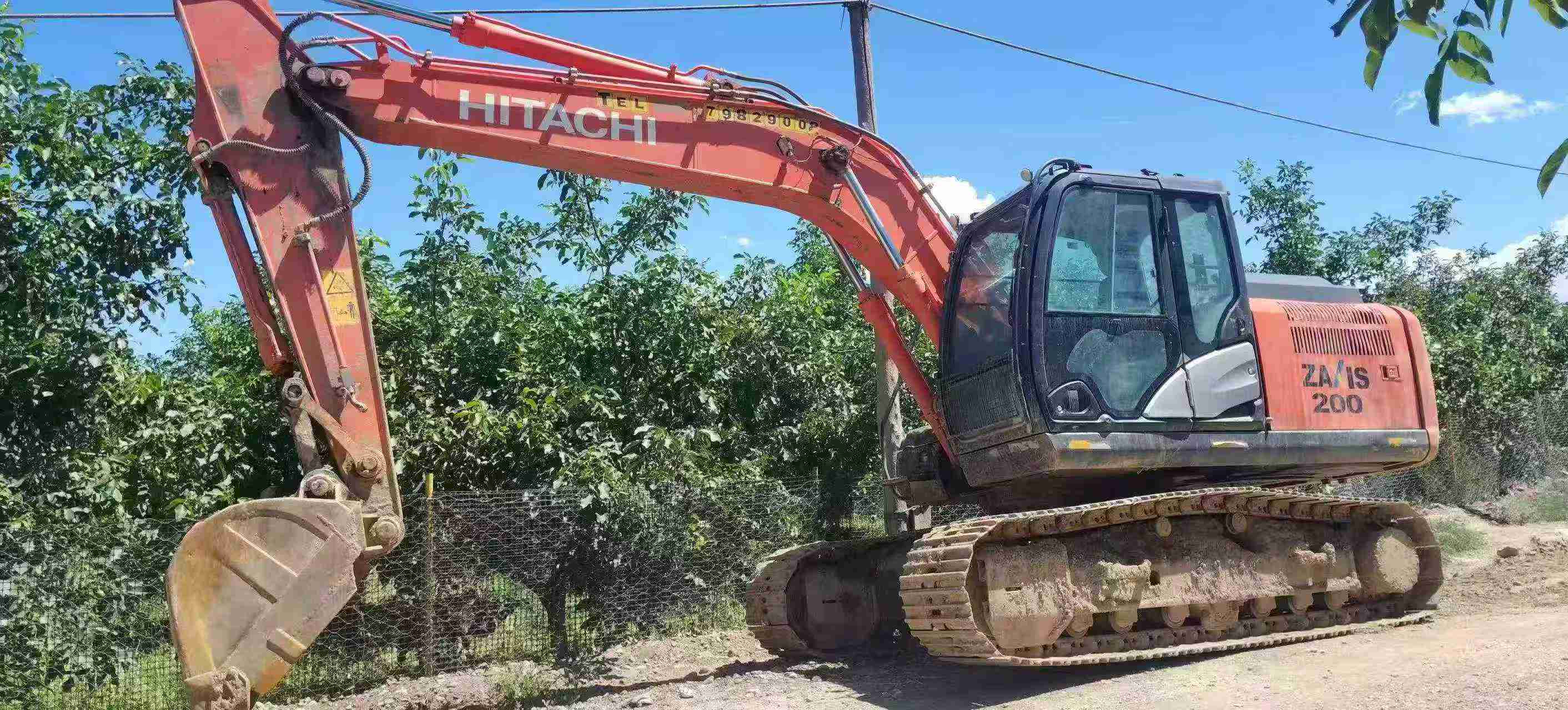 Buy Hitachi ZX170W-3 Used Excavator / 2