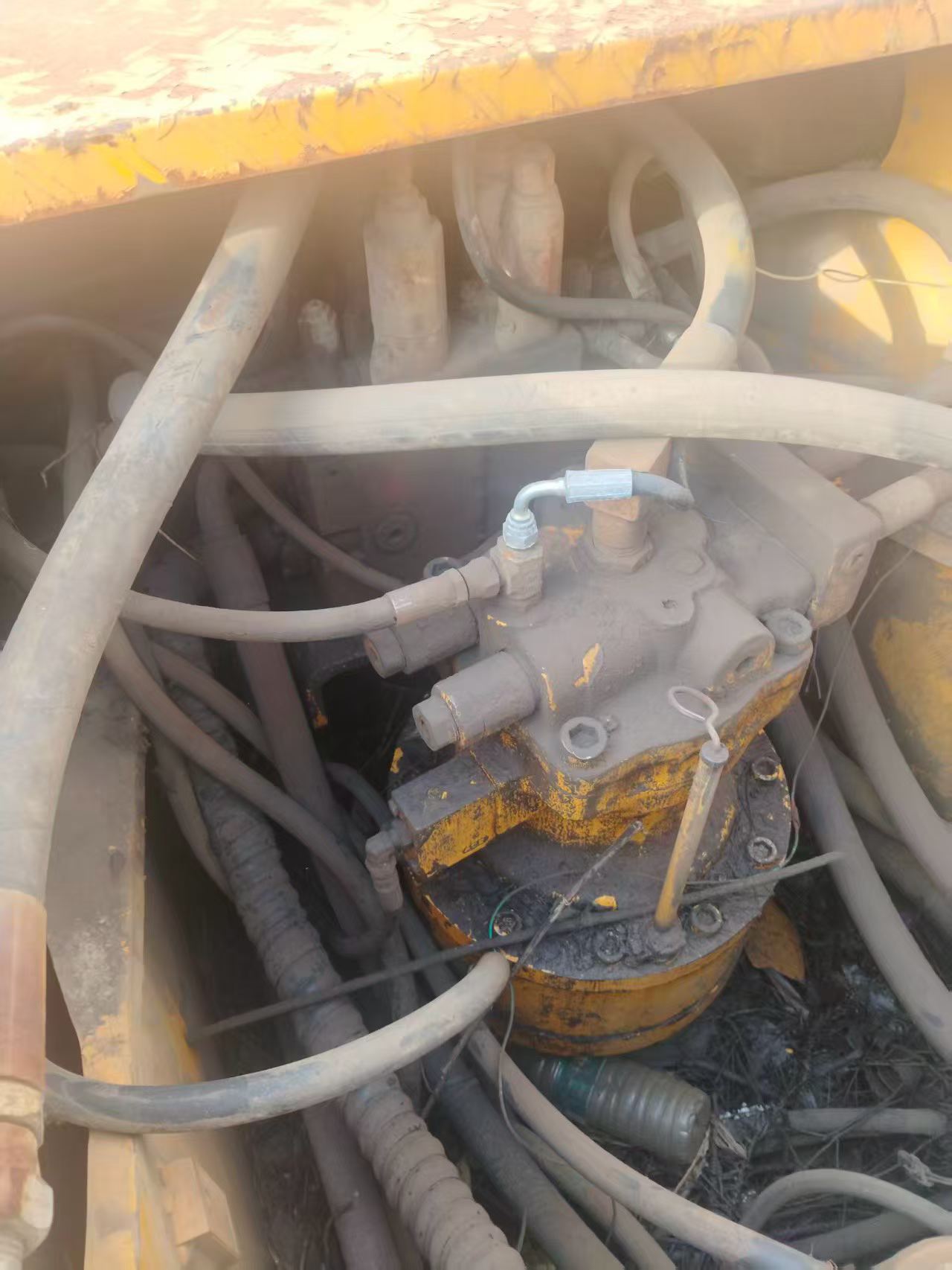 Buy Hyundai R210-7 Used Excavator / 3