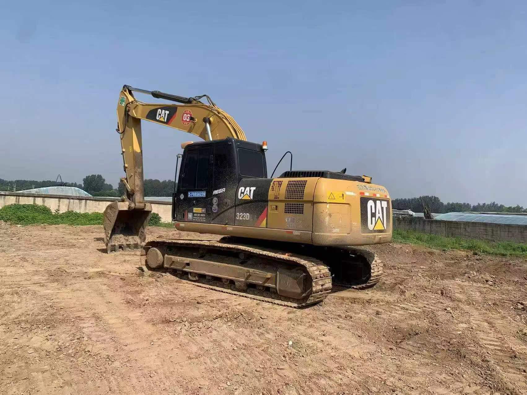 Buy Caterpillar 320D Used Excavator / 2