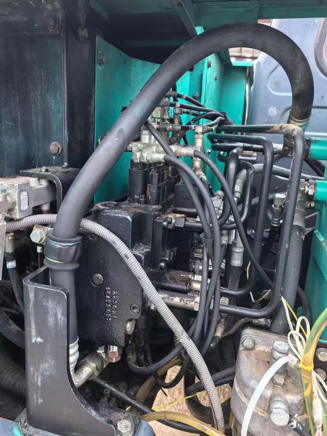 Buy Kobelco SK75 Used Excavator / 9