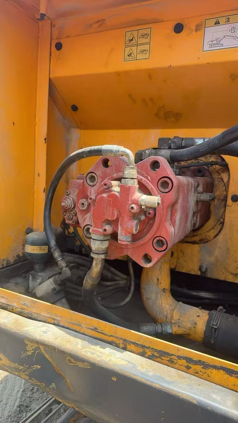 Buy Hyundai R215-7 Used Excavator / 7