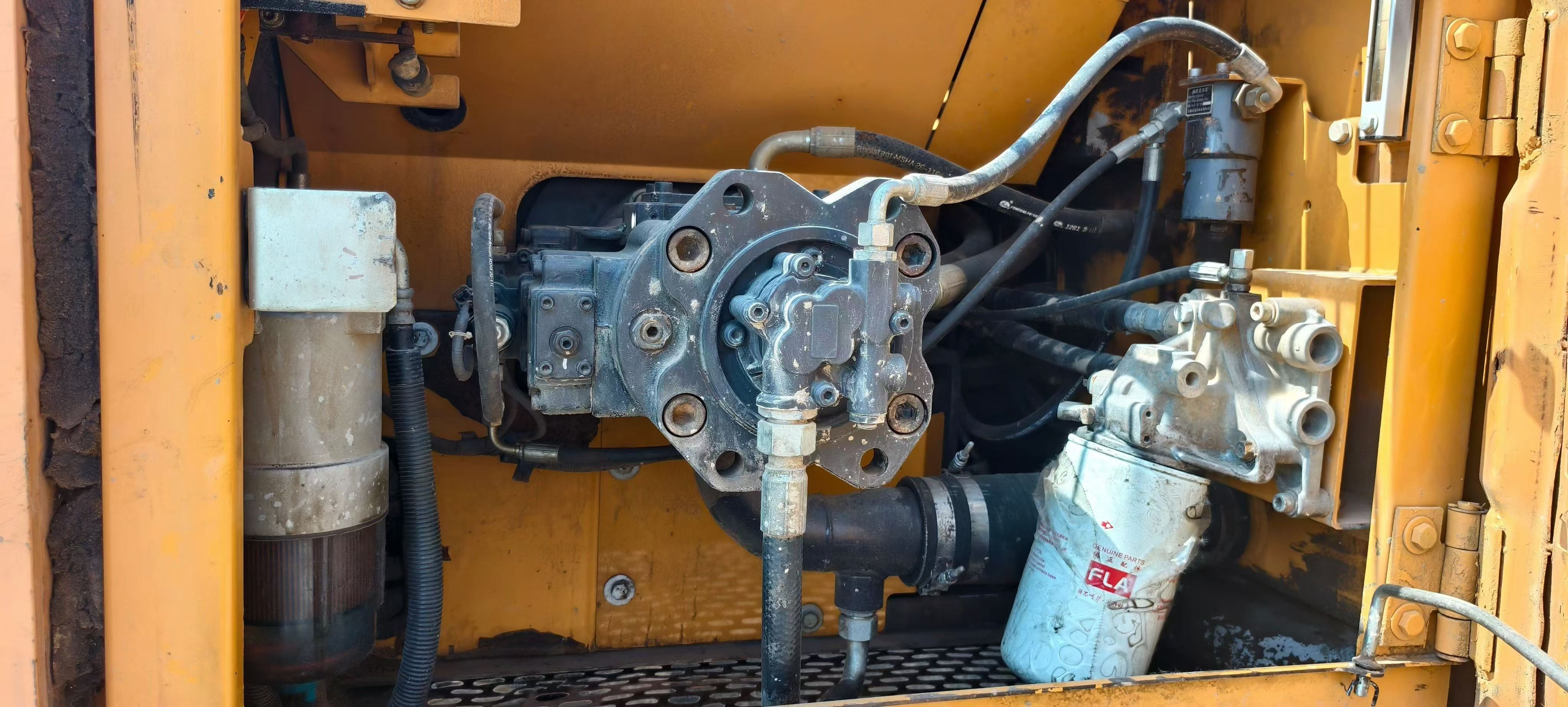 Buy Sany SY215C Used Excavator / 6