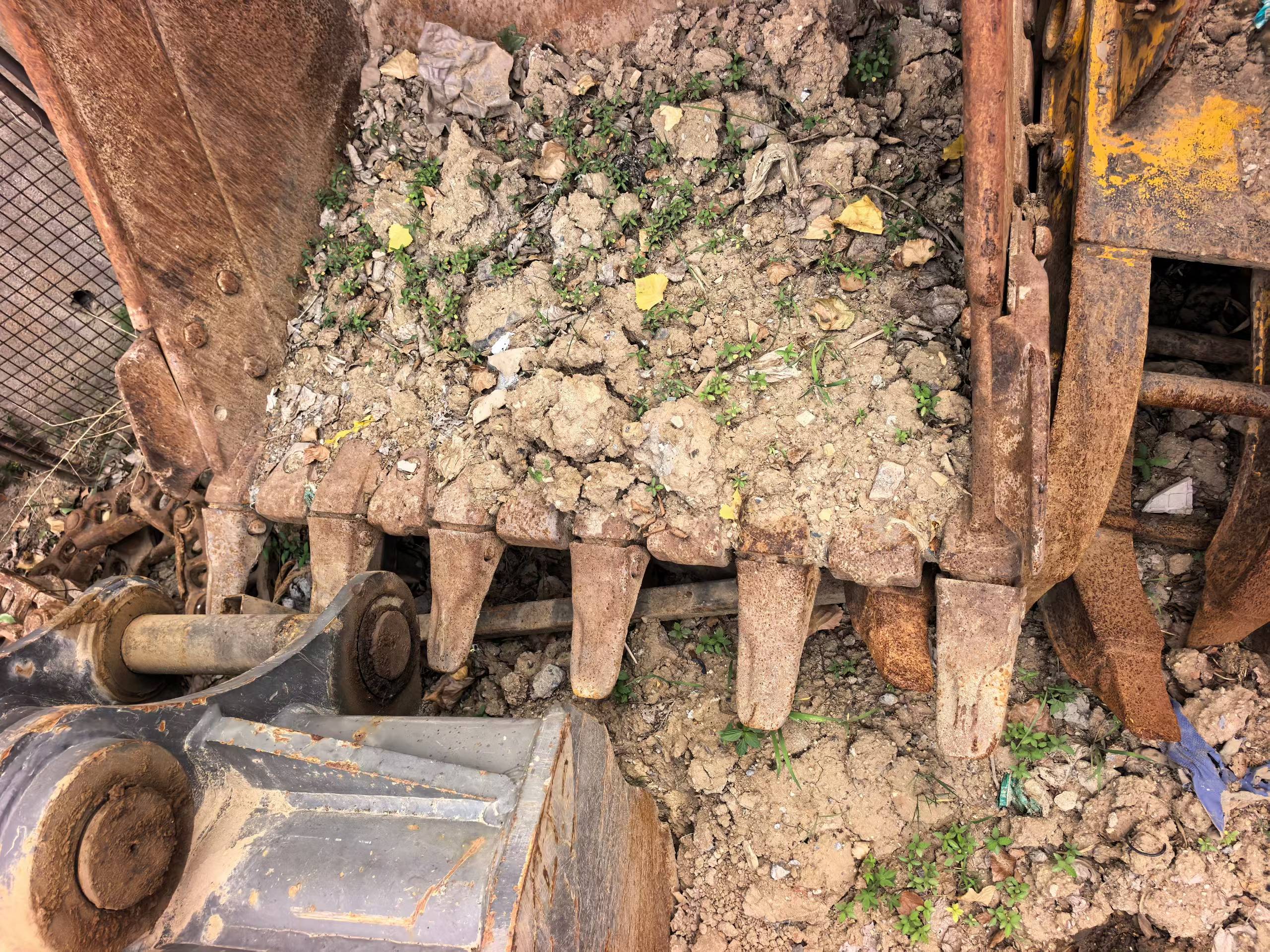 Buy Caterpillar 320A Used Excavator / 8
