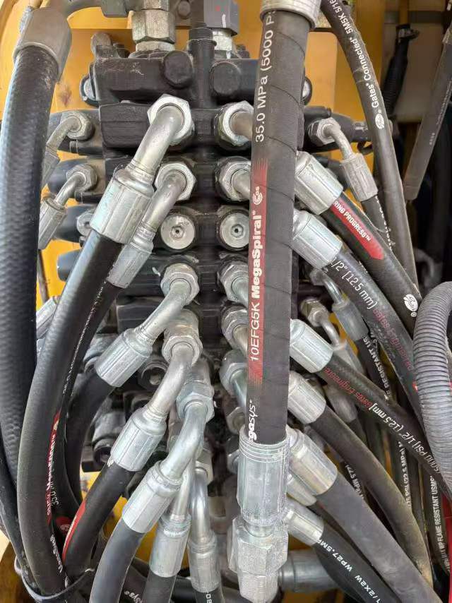 Buy XCMG XE60 Used Excavator / 7