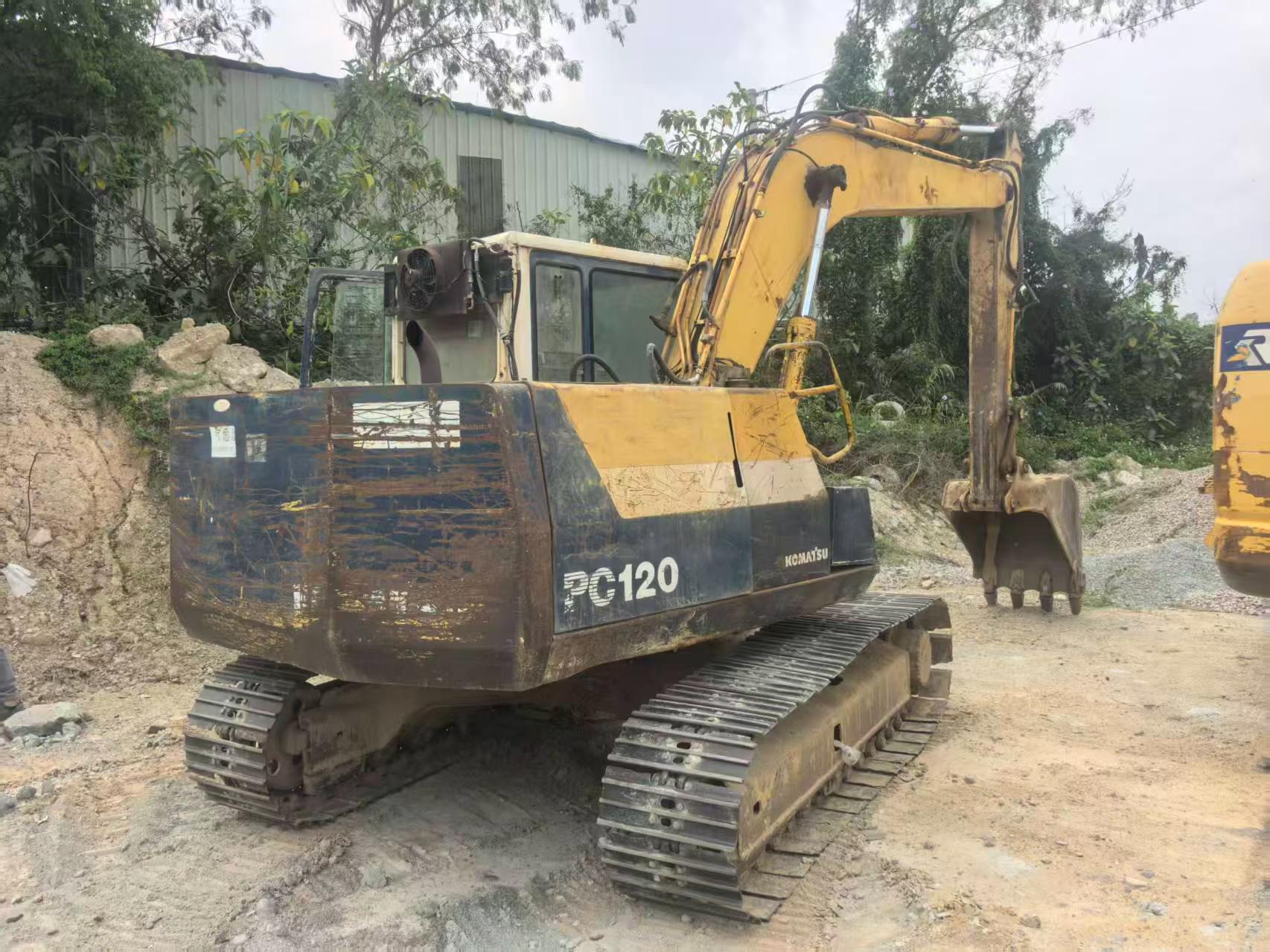 Buy Komatsu PC100-5 Used Excavator / 2