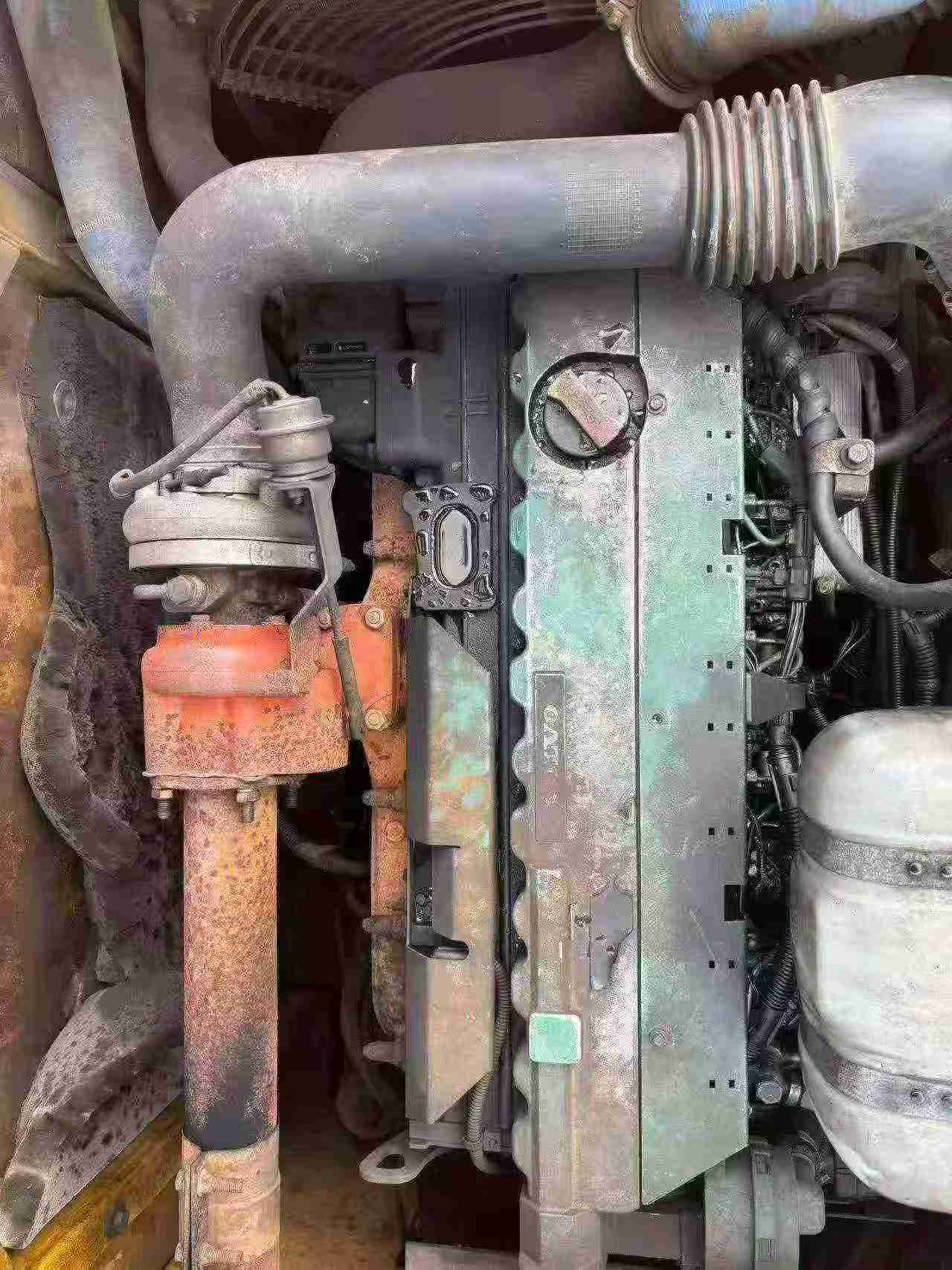 Buy Volvo EC210B Used Excavator / 5