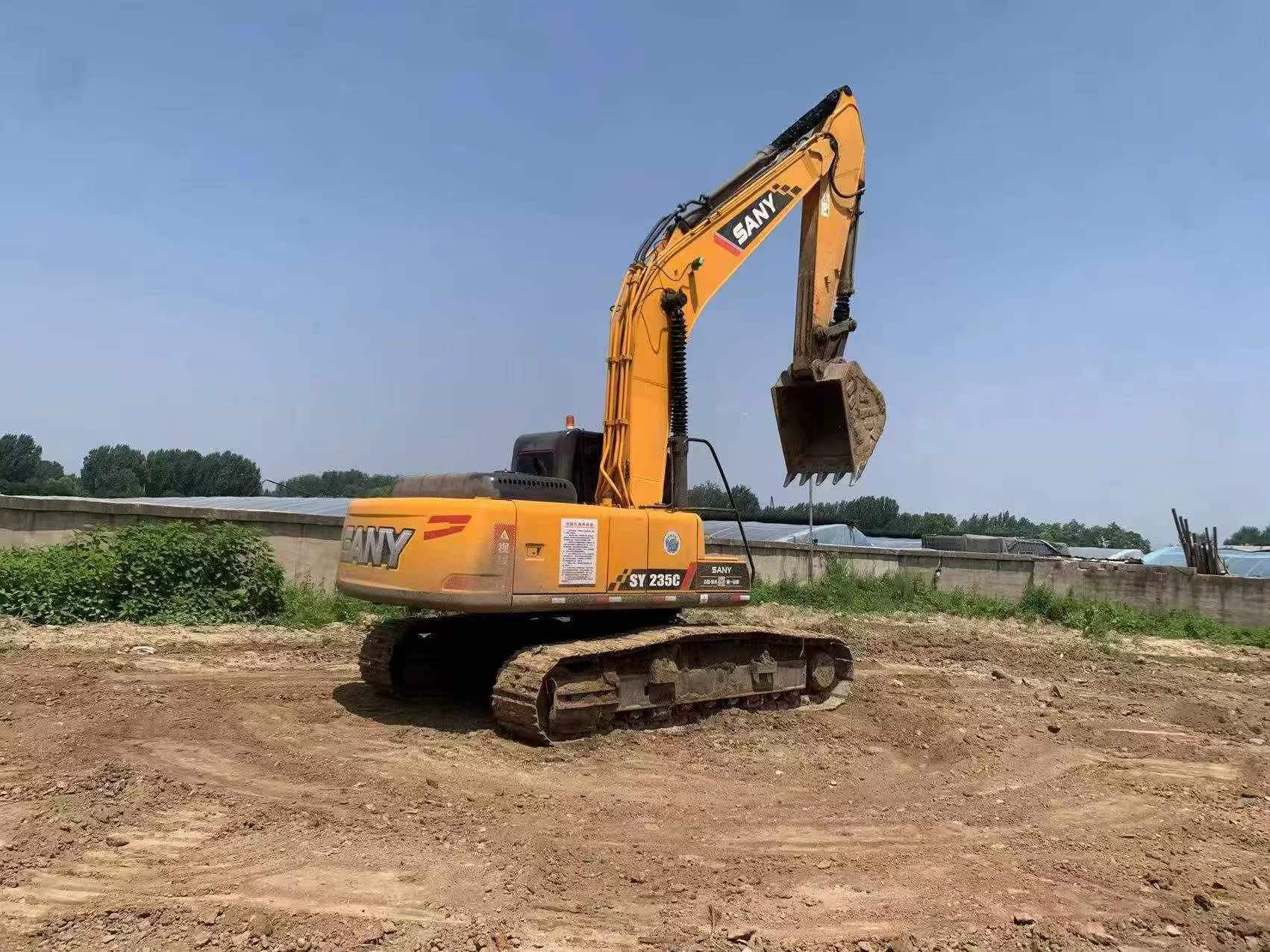 Buy Sany SY235C-8 Used Excavator / 4