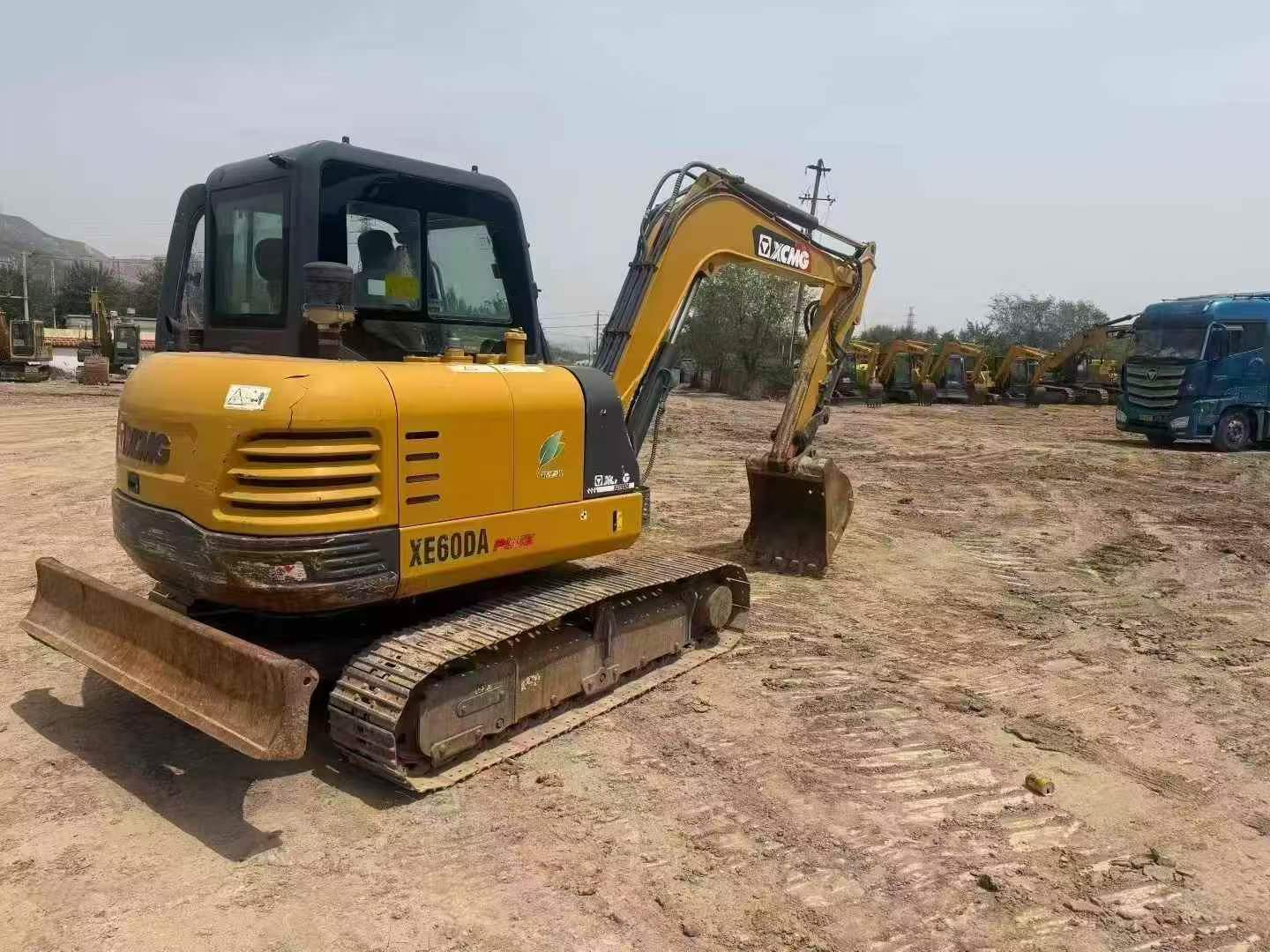 Buy XCMG XE60 Used Excavator / 3