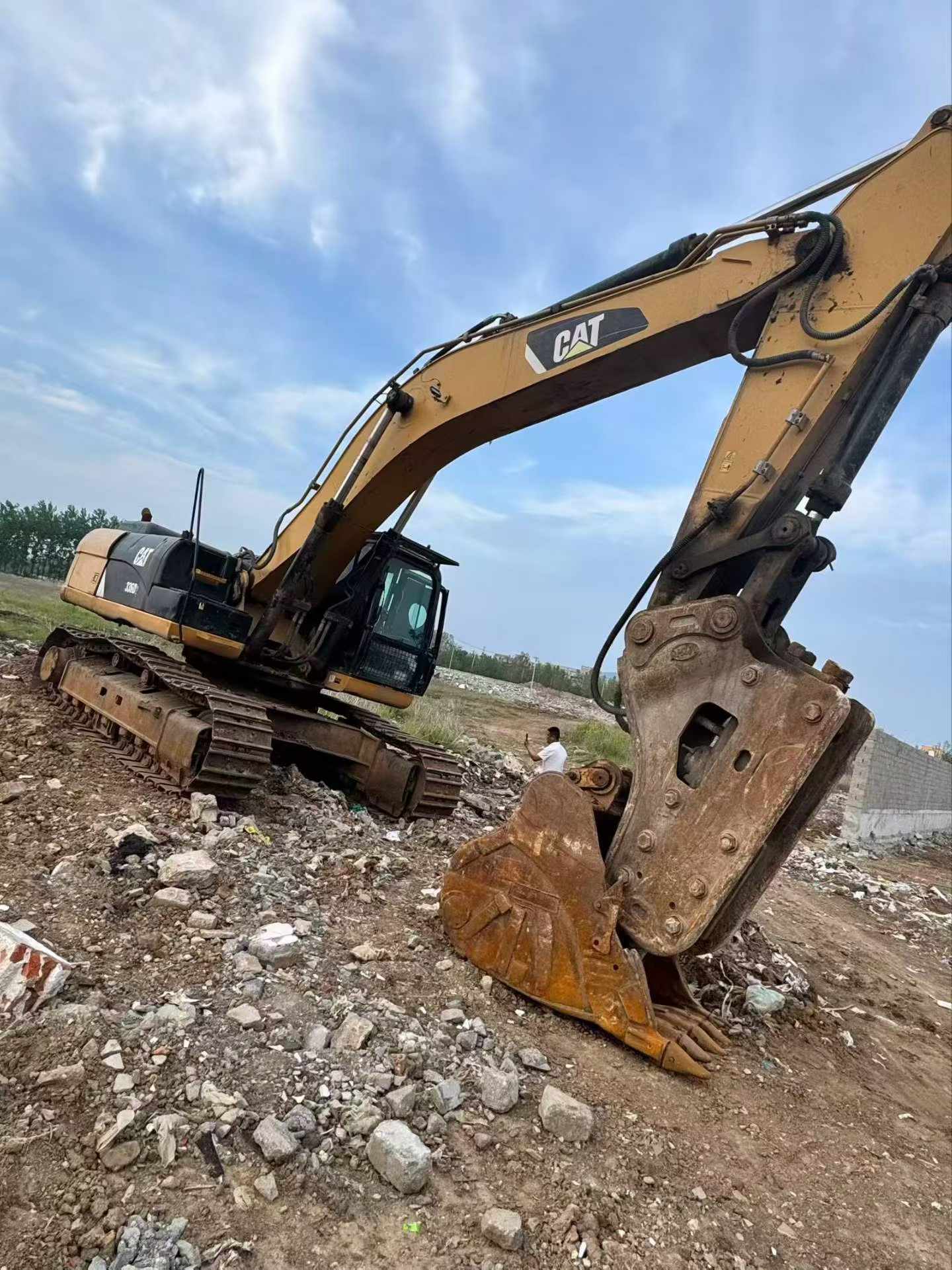 Buy Caterpillar 336E Used Excavator / 3