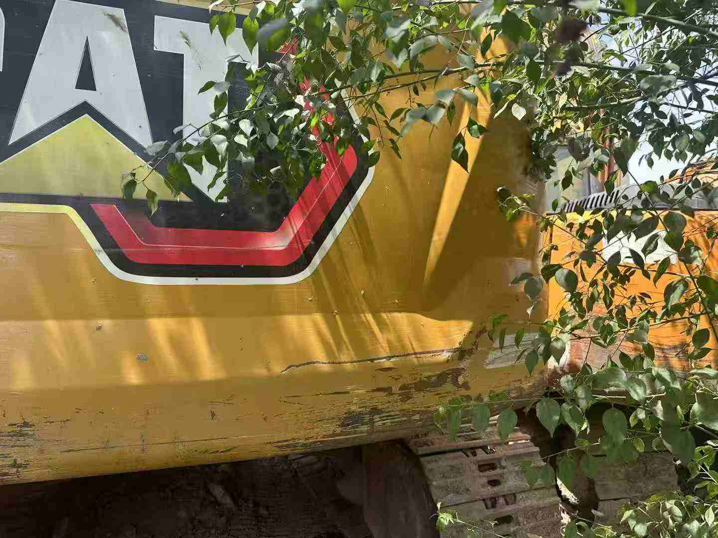 Buy Caterpillar 323 Used Excavator / 17