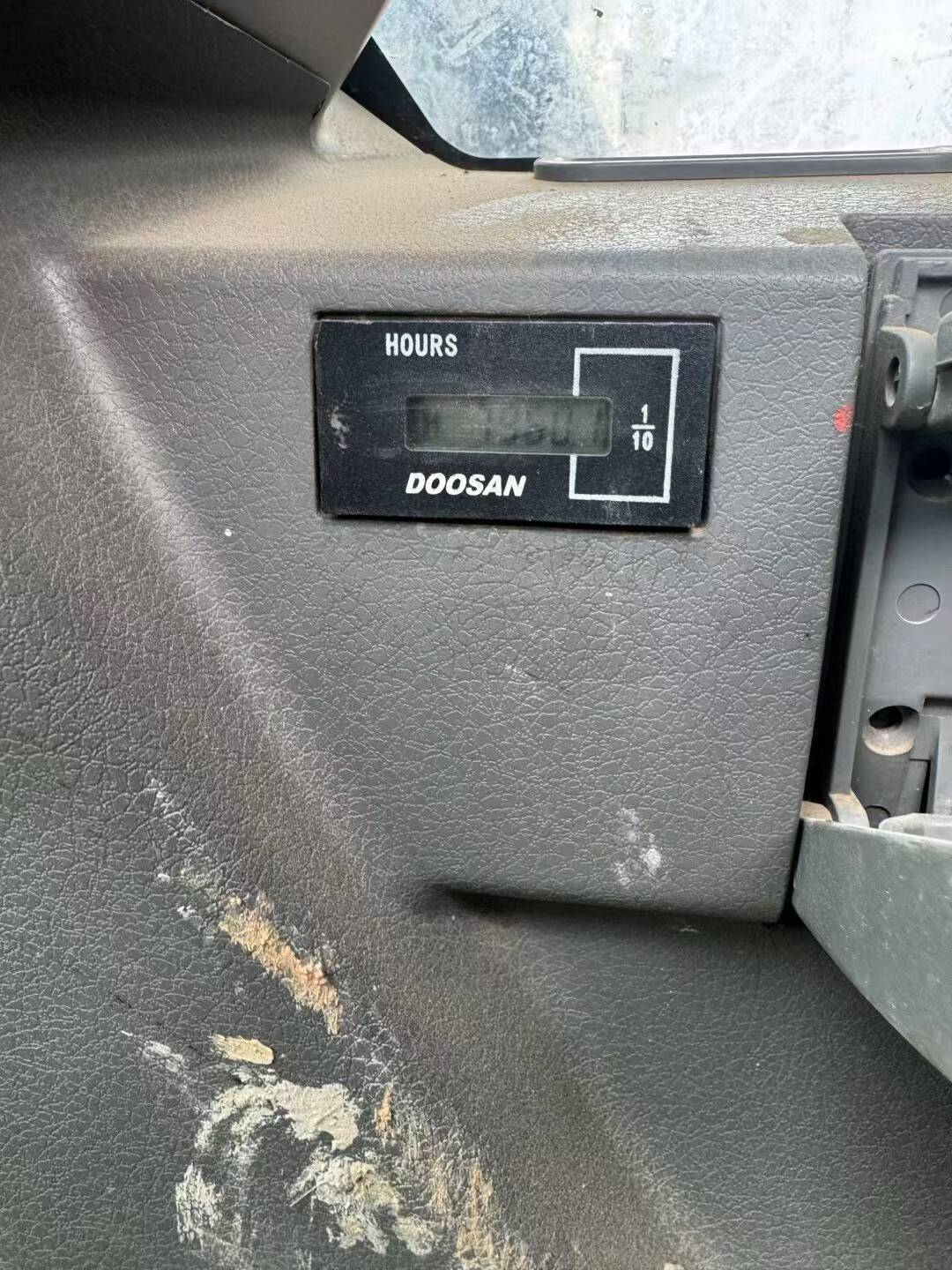 Buy Doosan DX75 Used Excavator / 6
