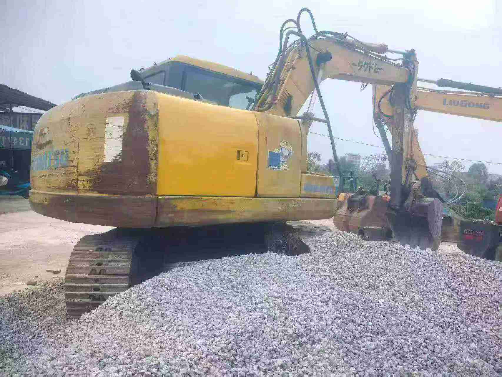 Buy Komatsu PC110-7 Used Excavator / 2