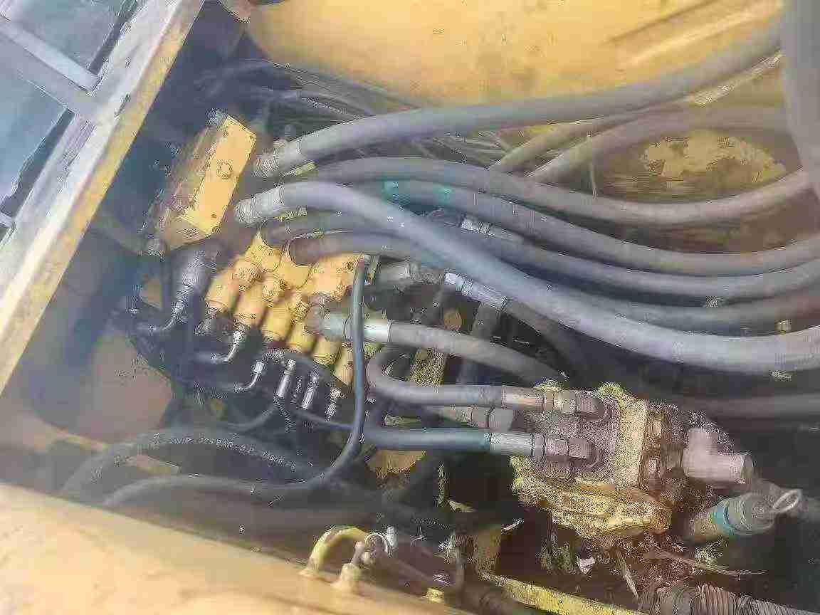 Buy Komatsu PC110-7 Used Excavator / 6
