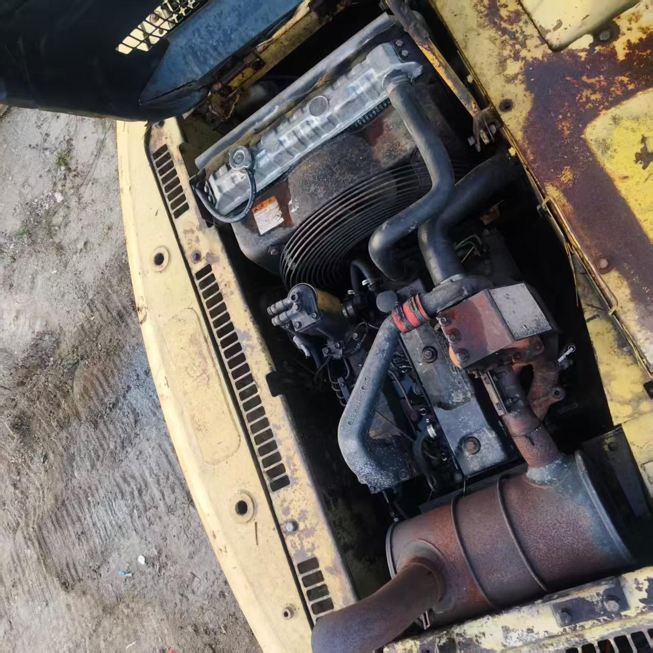 Buy Komatsu PC100-6 Used Excavator / 8