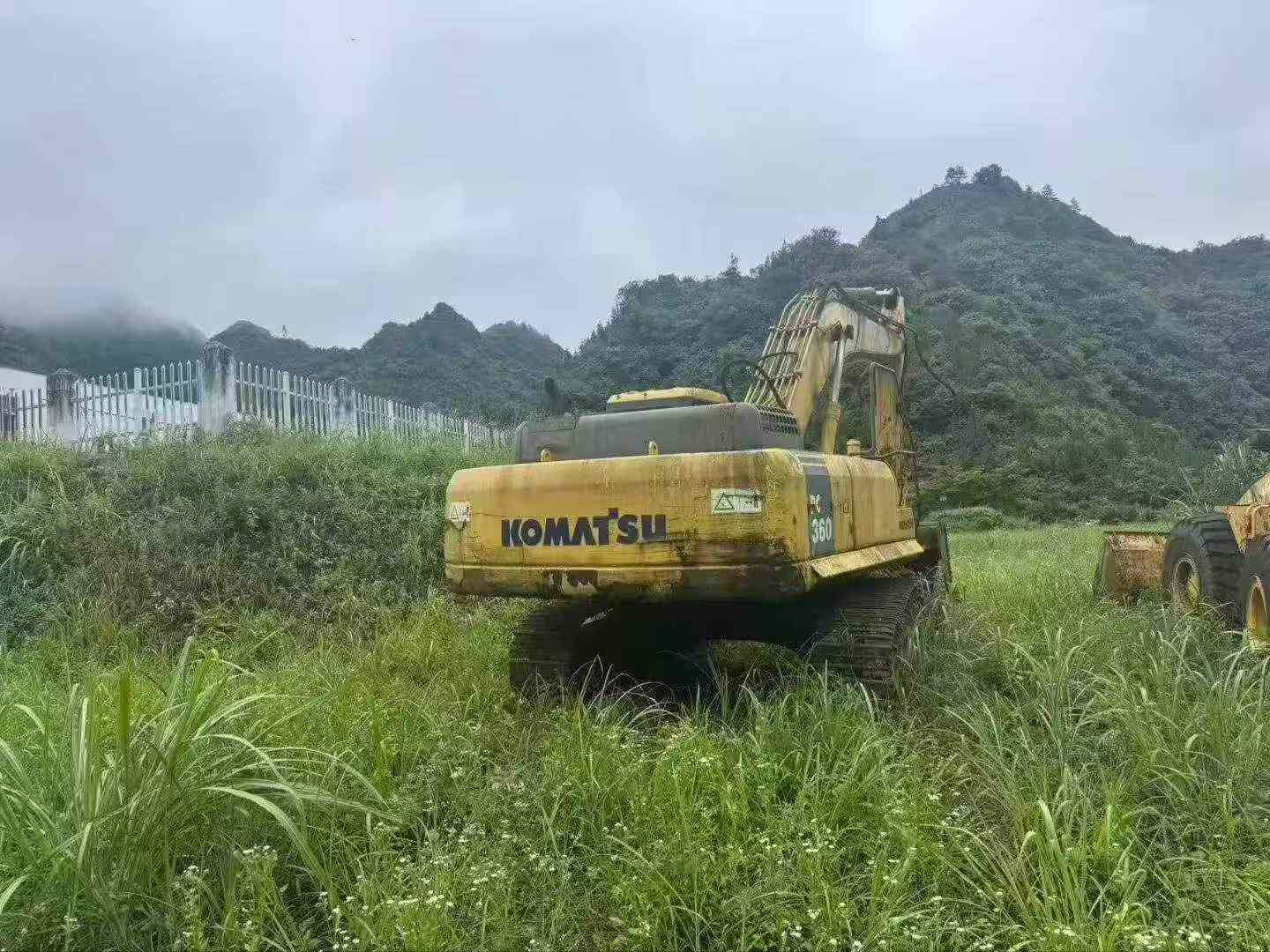 Buy Komatsu PC360-7 Used Excavator / 5