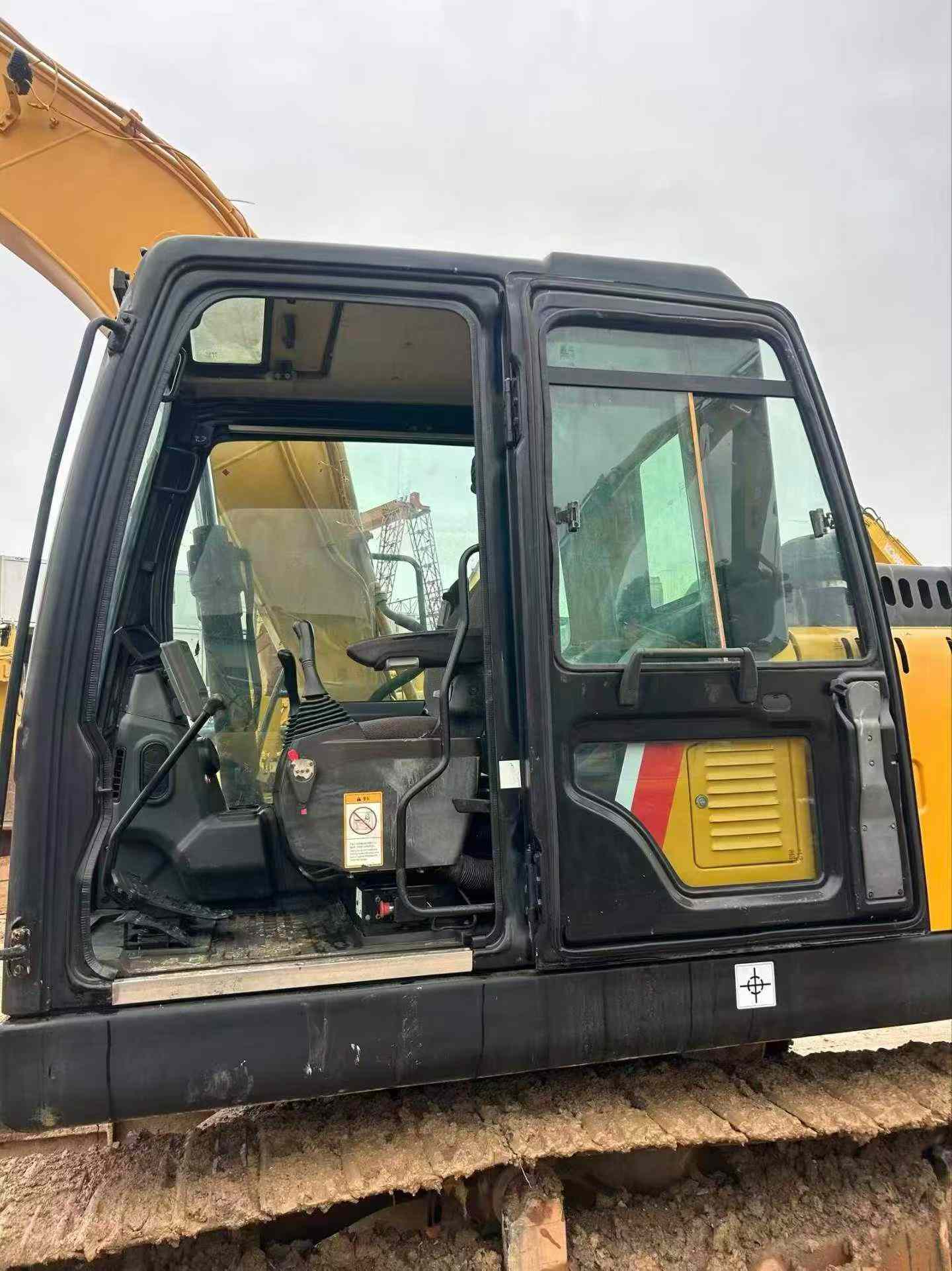 Buy Sany SY135 Used Excavator / 4