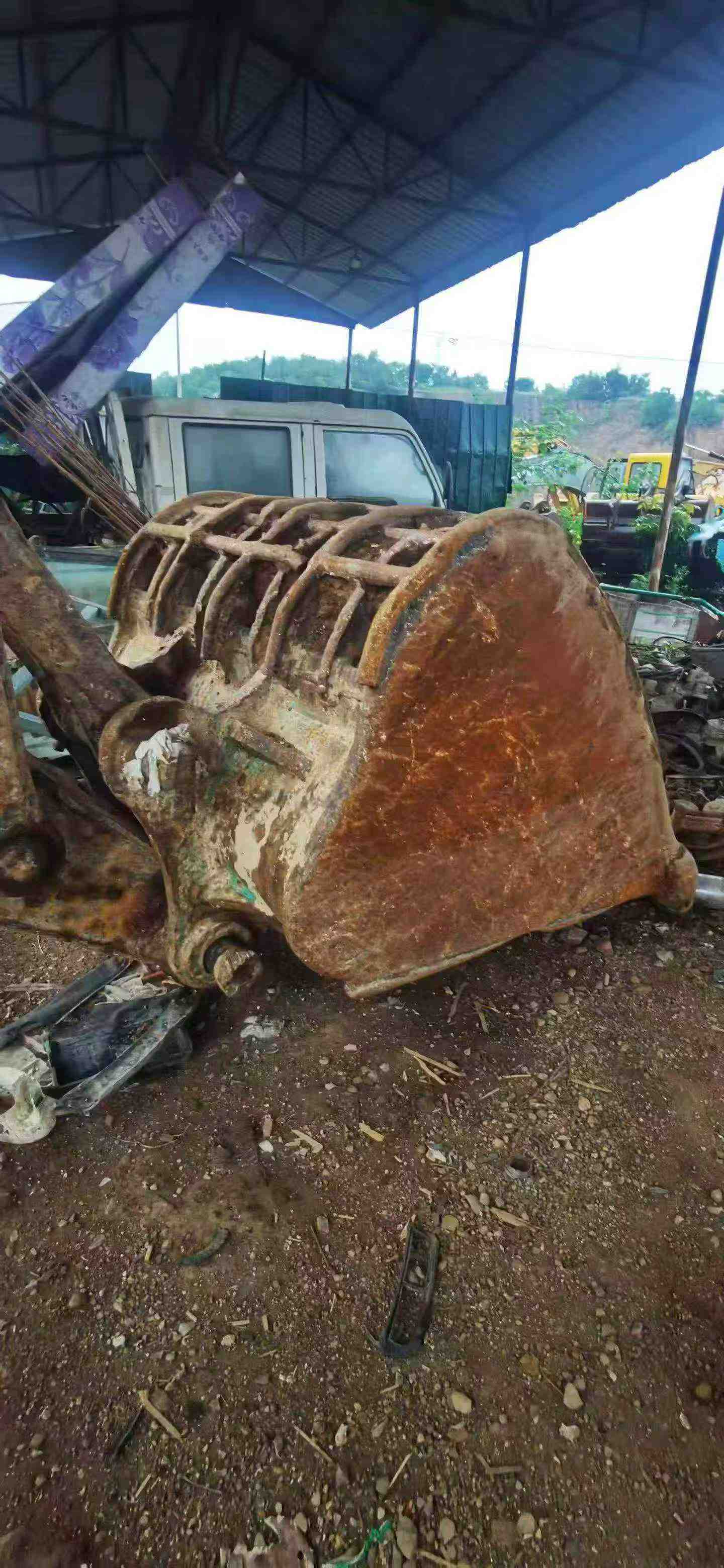 Buy XCMG ZL20E(D) Used Excavator / 2