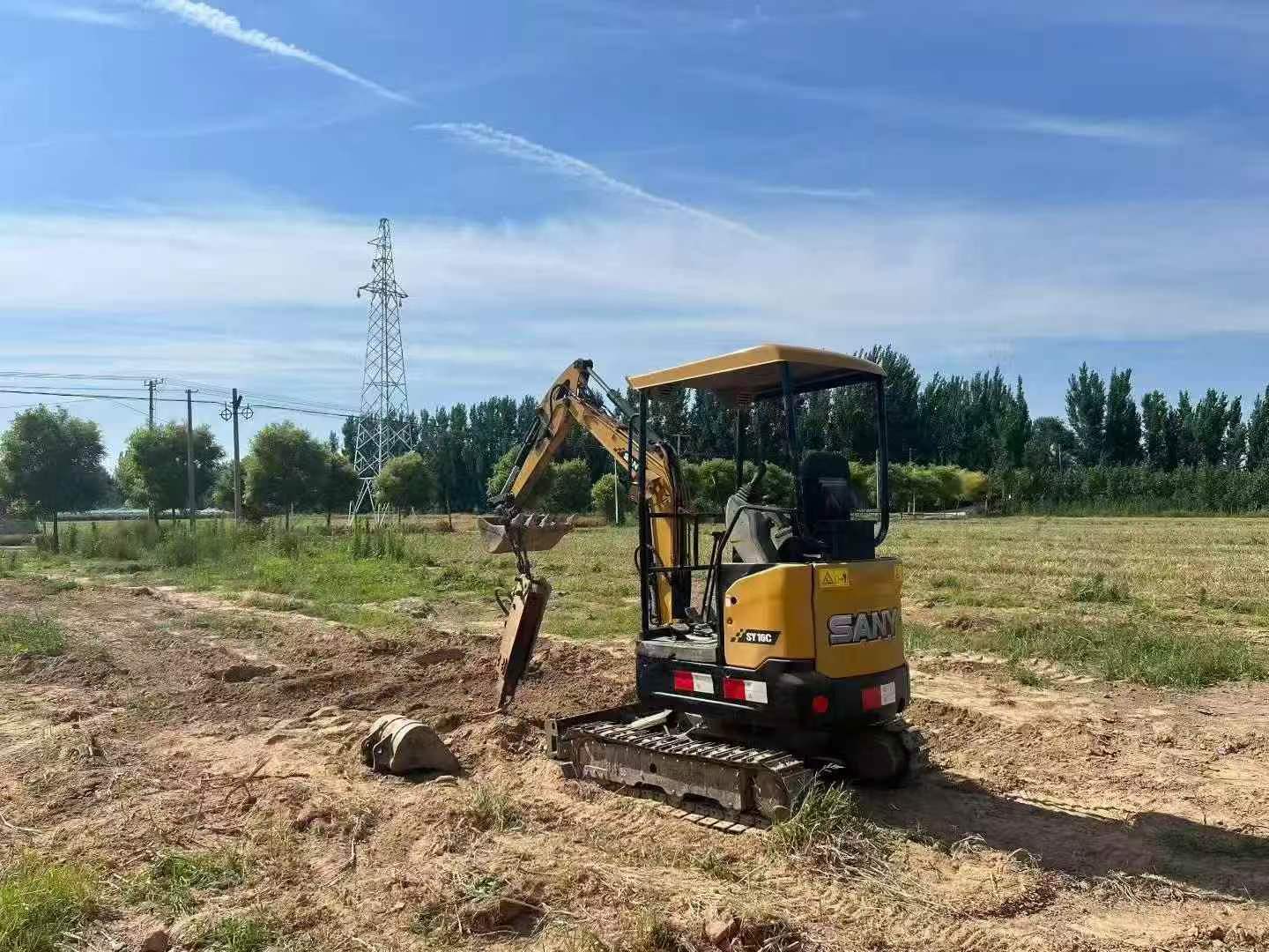 Buy Sany SY16C Used Excavator / 3