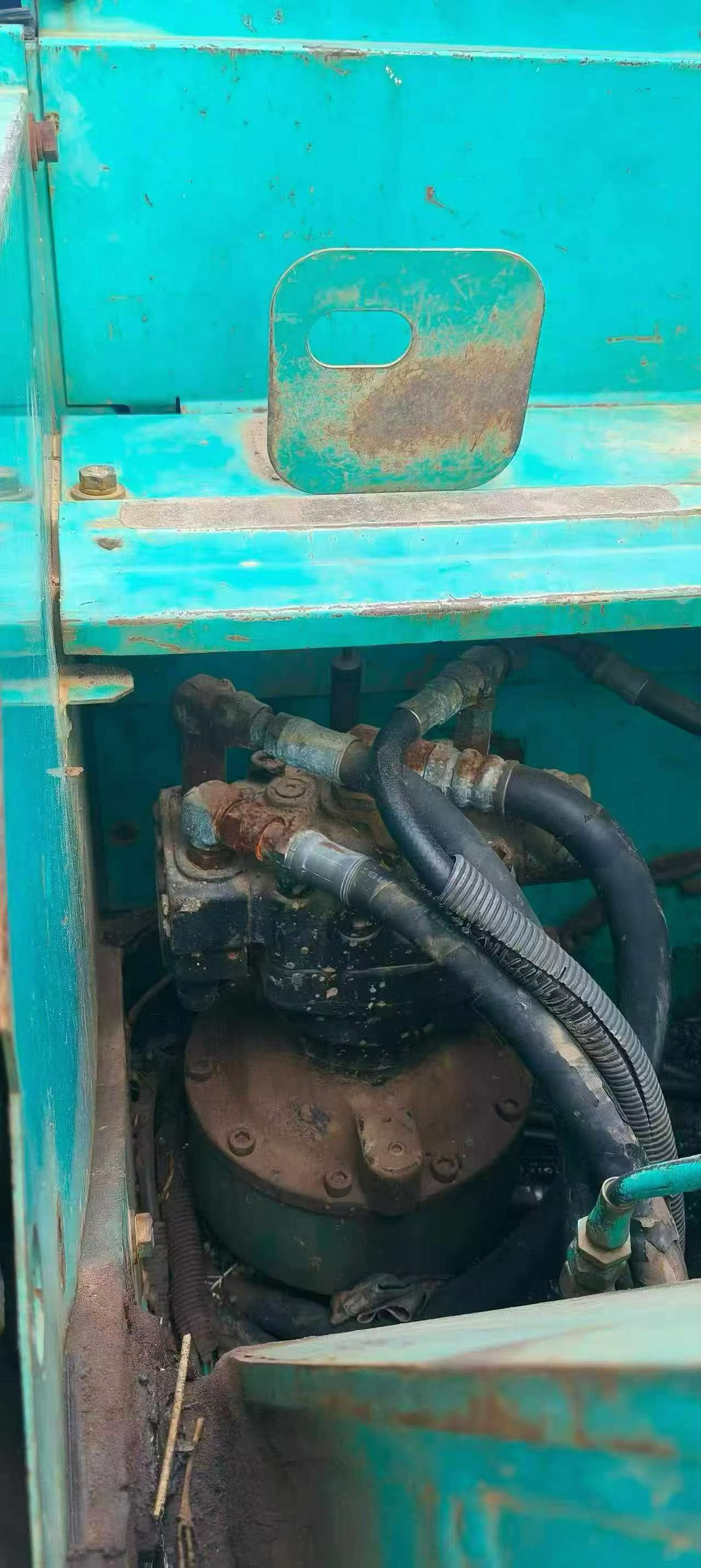 Buy Kobelco SK115SR Used Excavator / 5