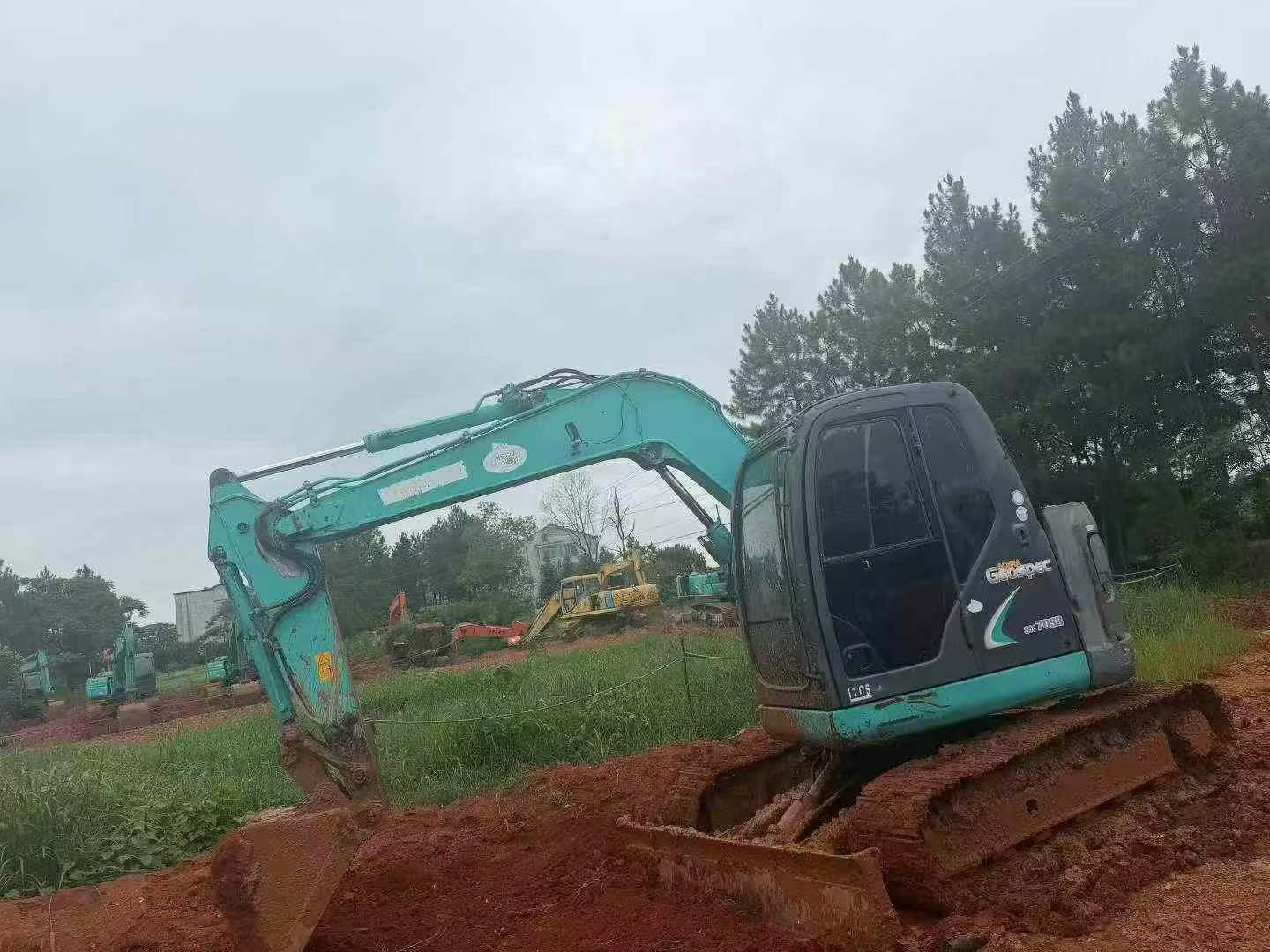 Buy Kobelco SK70 Used Excavator / 2