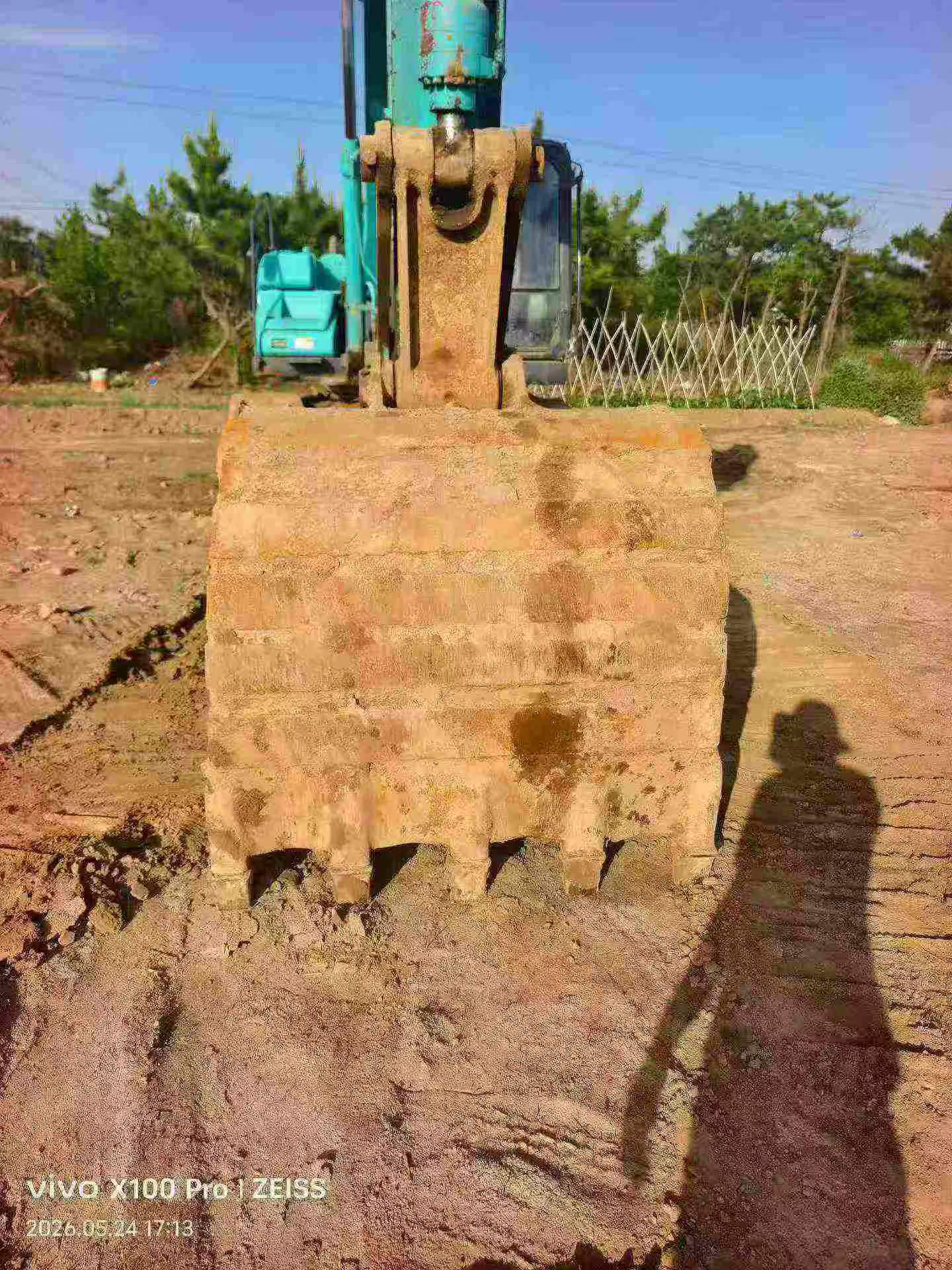 Buy Kobelco SK210 Used Excavator / 7